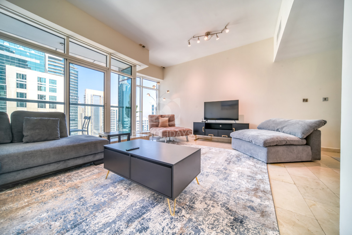 apartment card