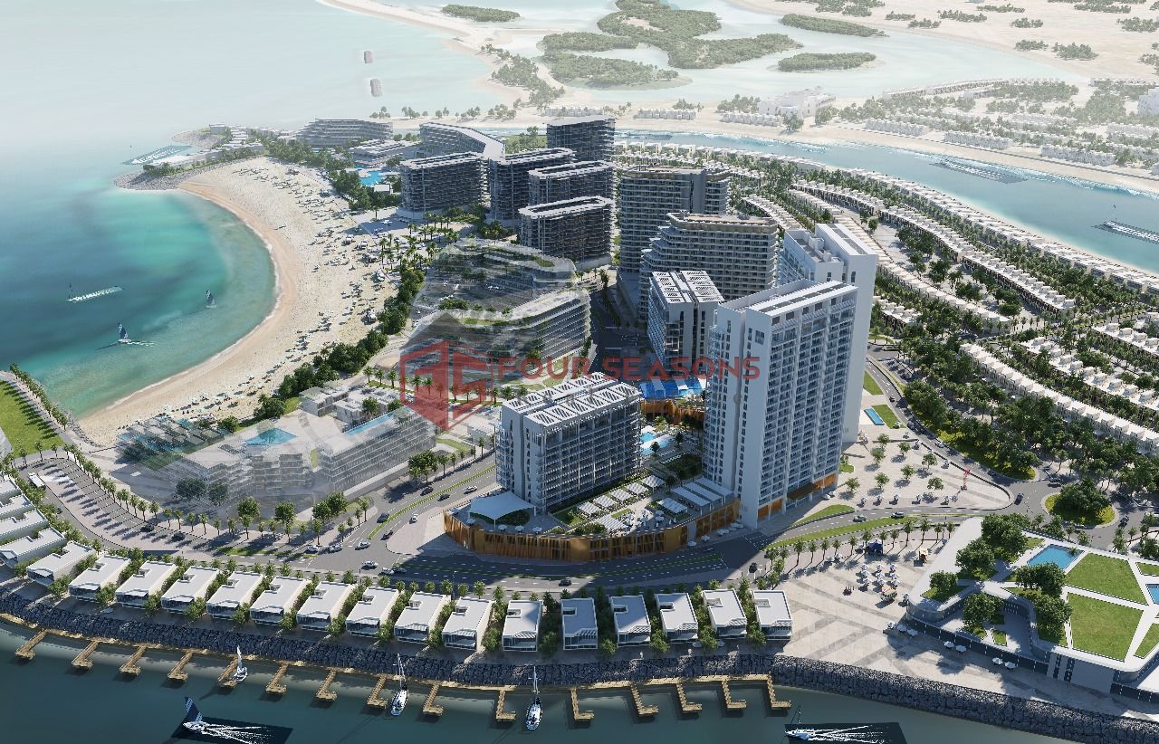 Stunning StudioI Lake view | Beach Access I For Sale