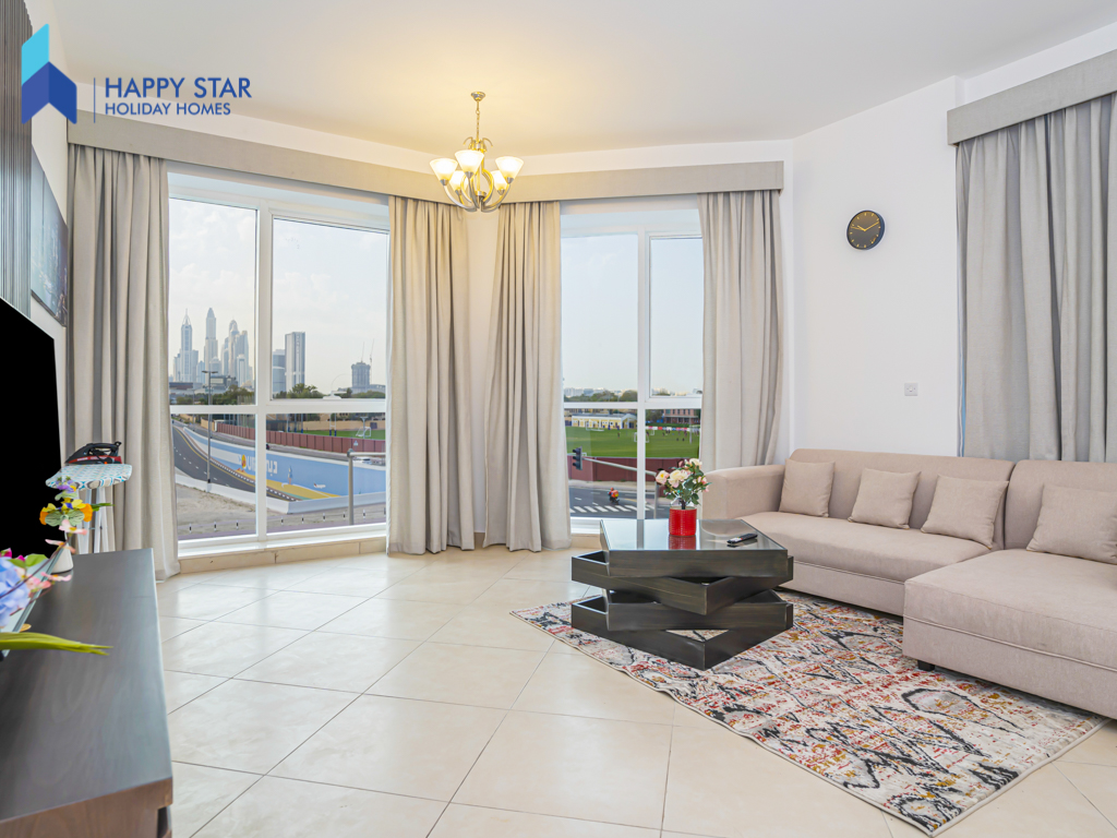 Spacious 2BR Near Palm Jumeirah