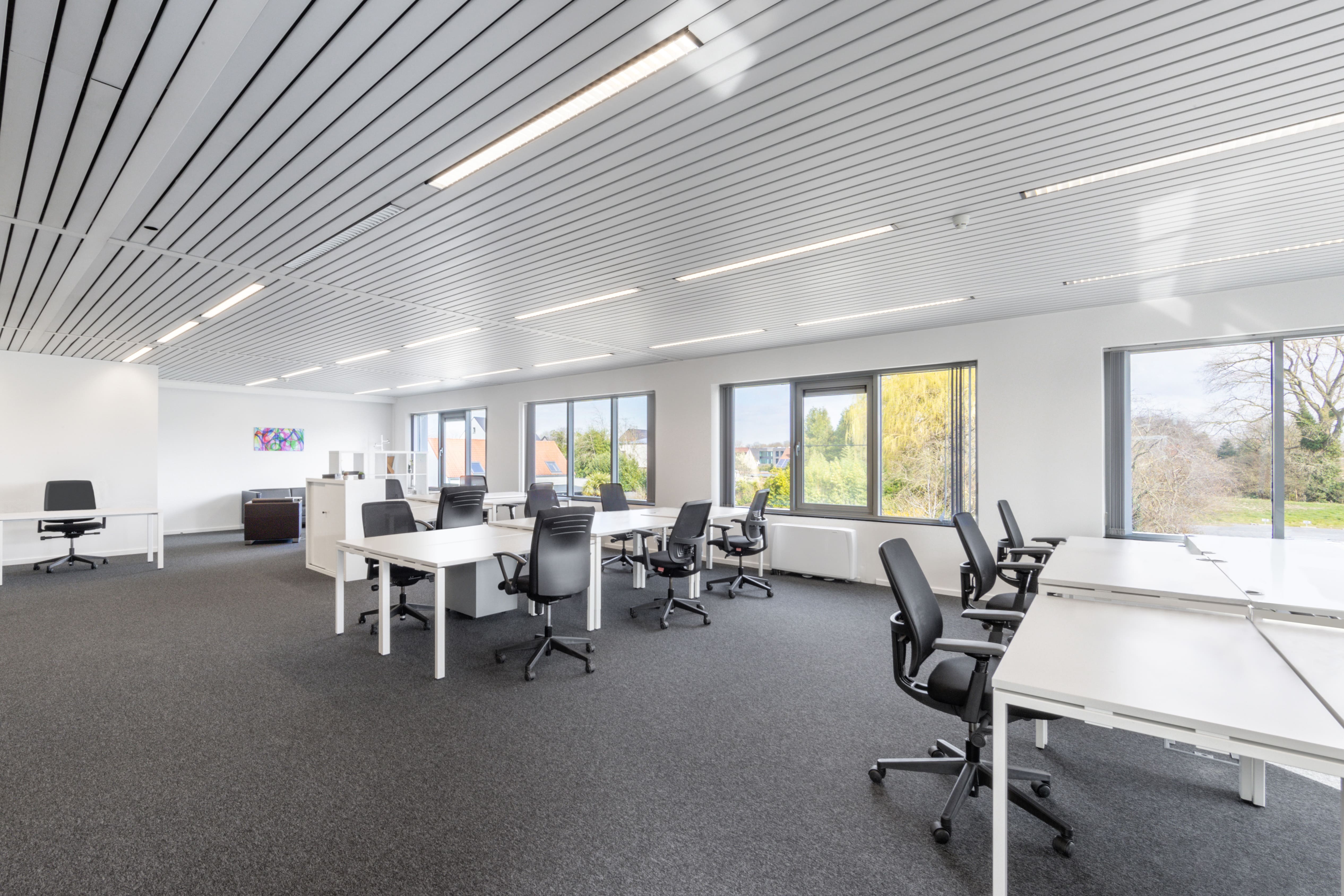 Open office space to rent for 15 persons in Sharjah, Al Fardan Centre Dubai