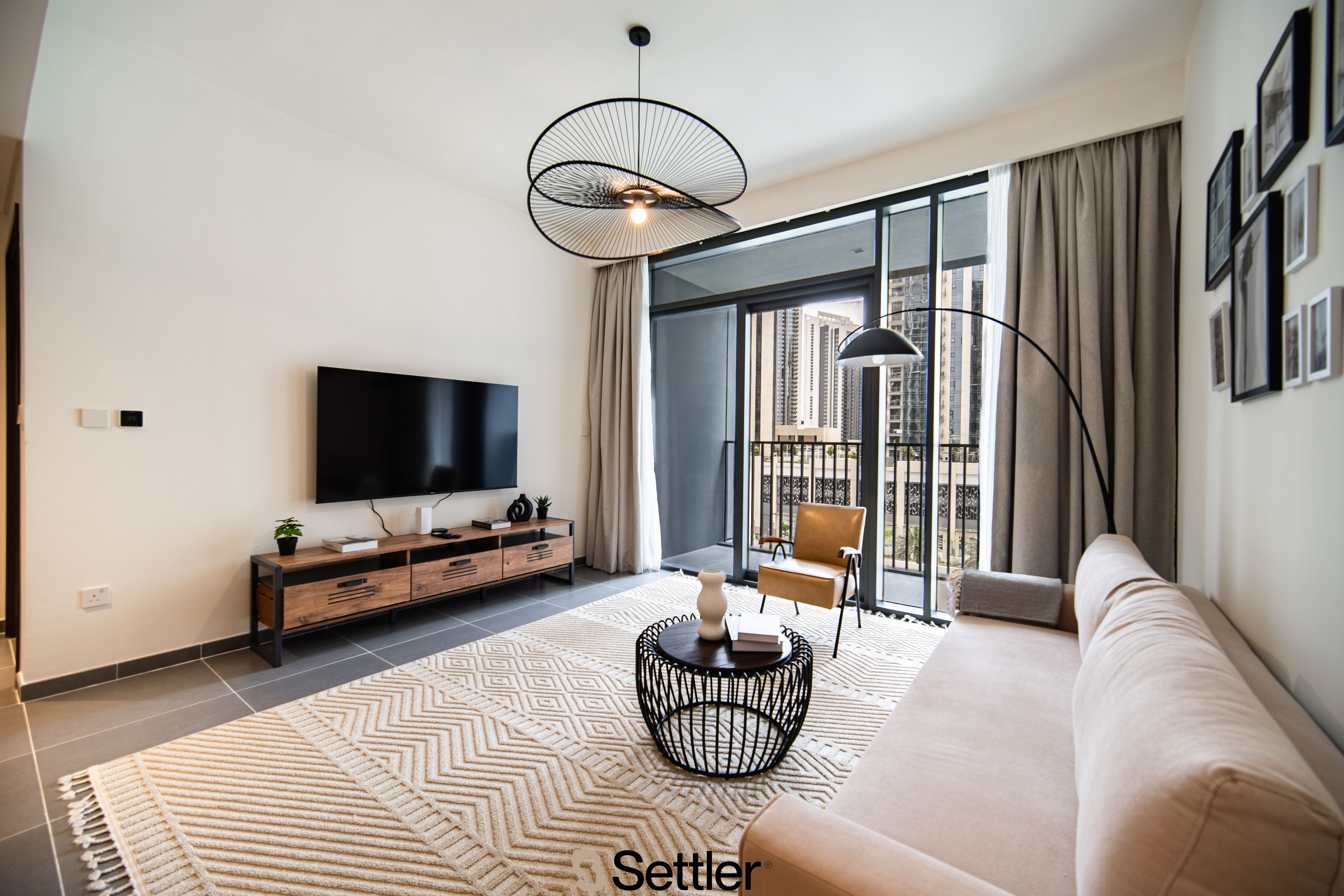 Cozy 1-BDR |Creek Harbour | 5th Floor | Free Parking lot | Fully equipped with everything necessary for life