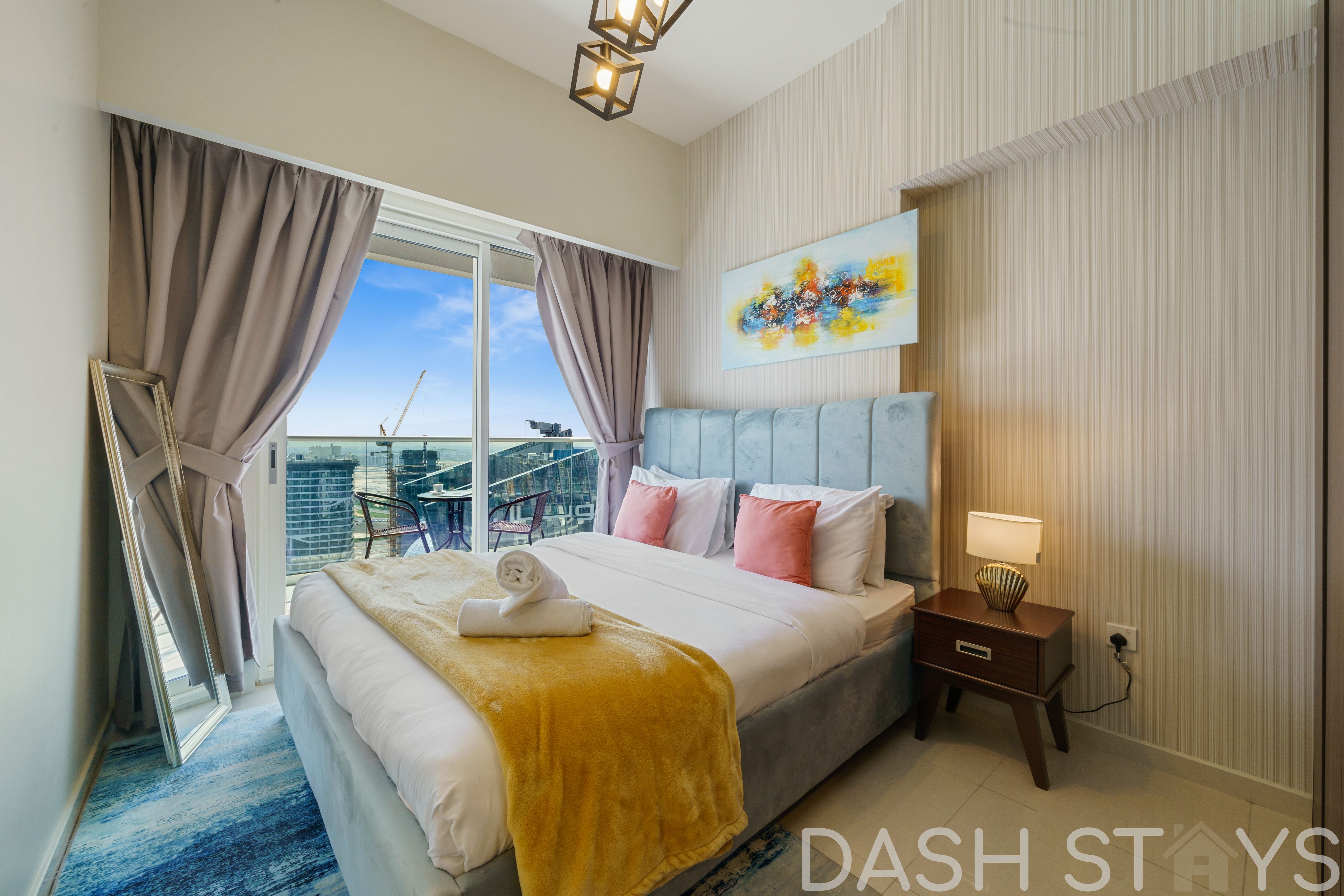 Stunning 1 bedroom in Business Bay - High Floor with Large Balcony & Canal View