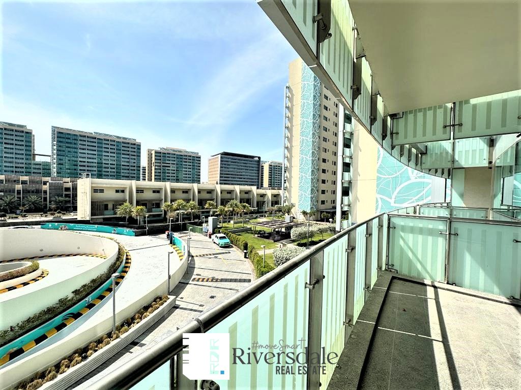 Lavish 2 BHK-Kitchen Appliances-Beach Access