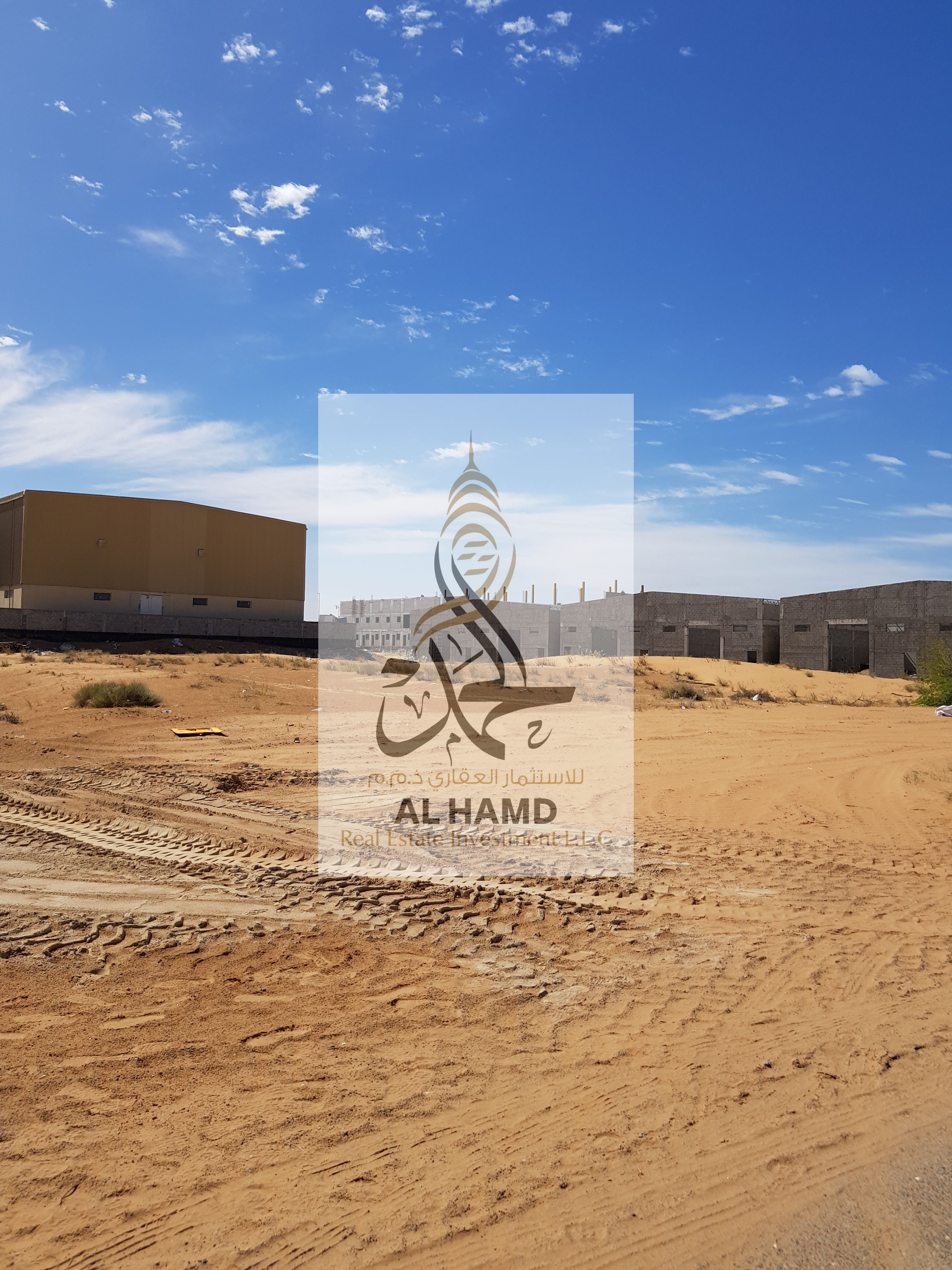 For sale direct from owner in the industrial lands on road of umm Al thoob new industerial 29052 sqft