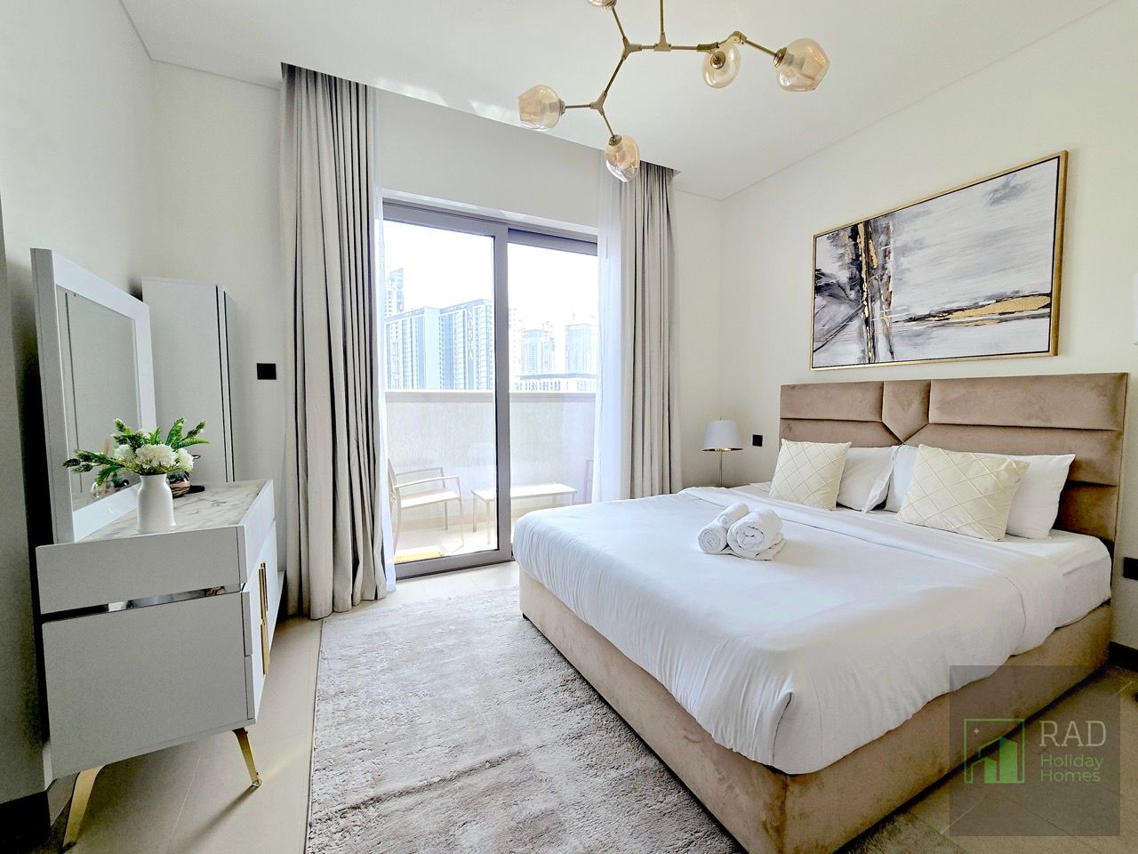 Very cozy 2BR apartment | Hot price | Close to Dubai Mall | Available