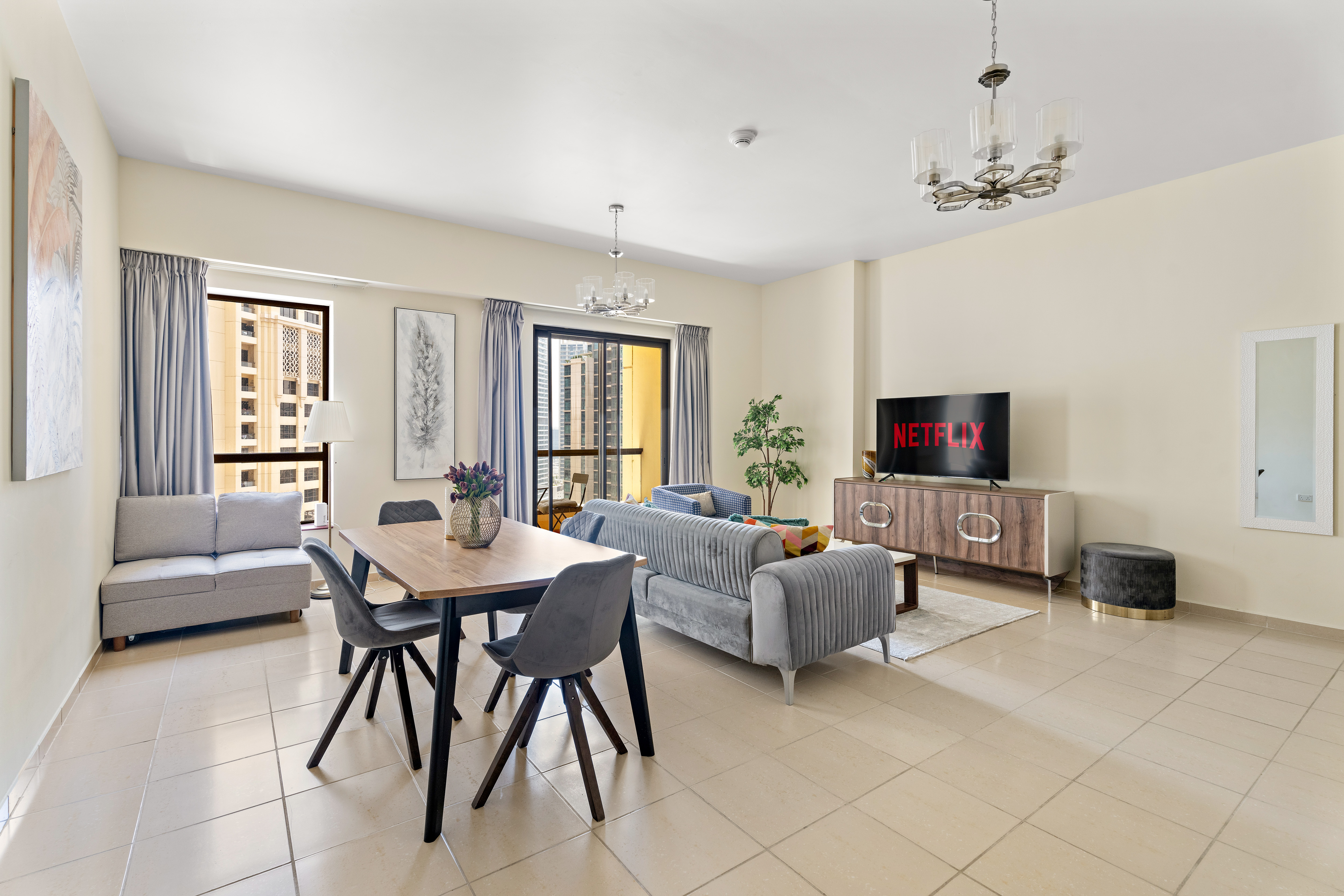 apartment card