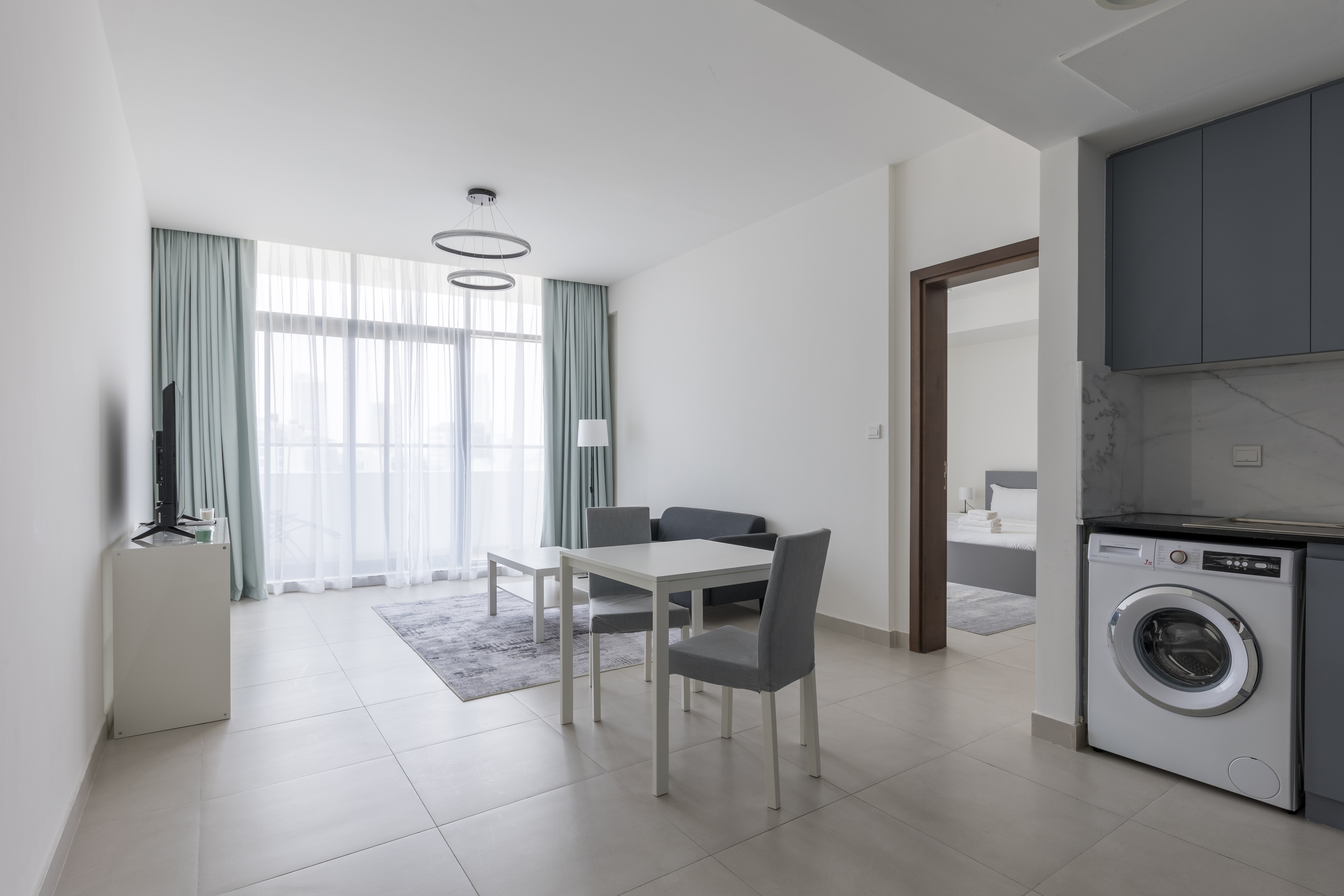 Hot Offer Spacious light 1BR. All Bills Included.