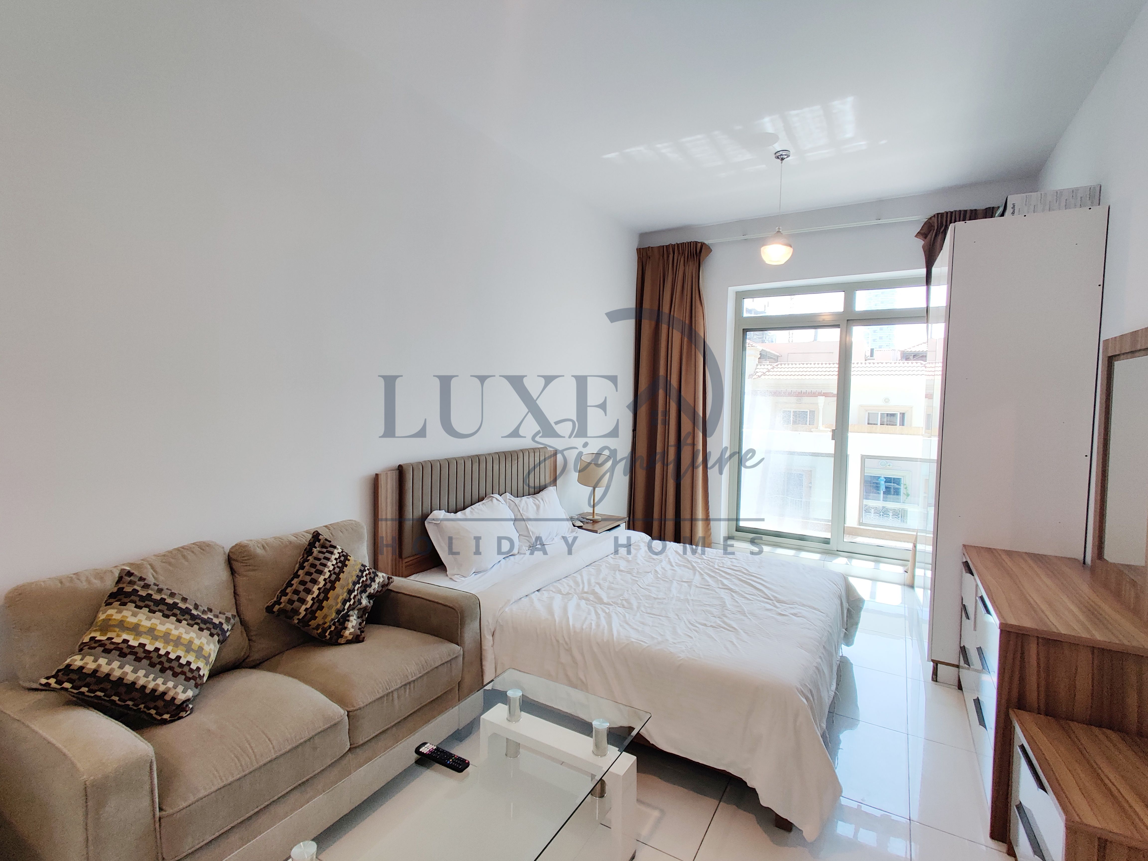 AMAZINGLY FURNISHED STUDIO || READY TO MOVE IN || CALL US NOW