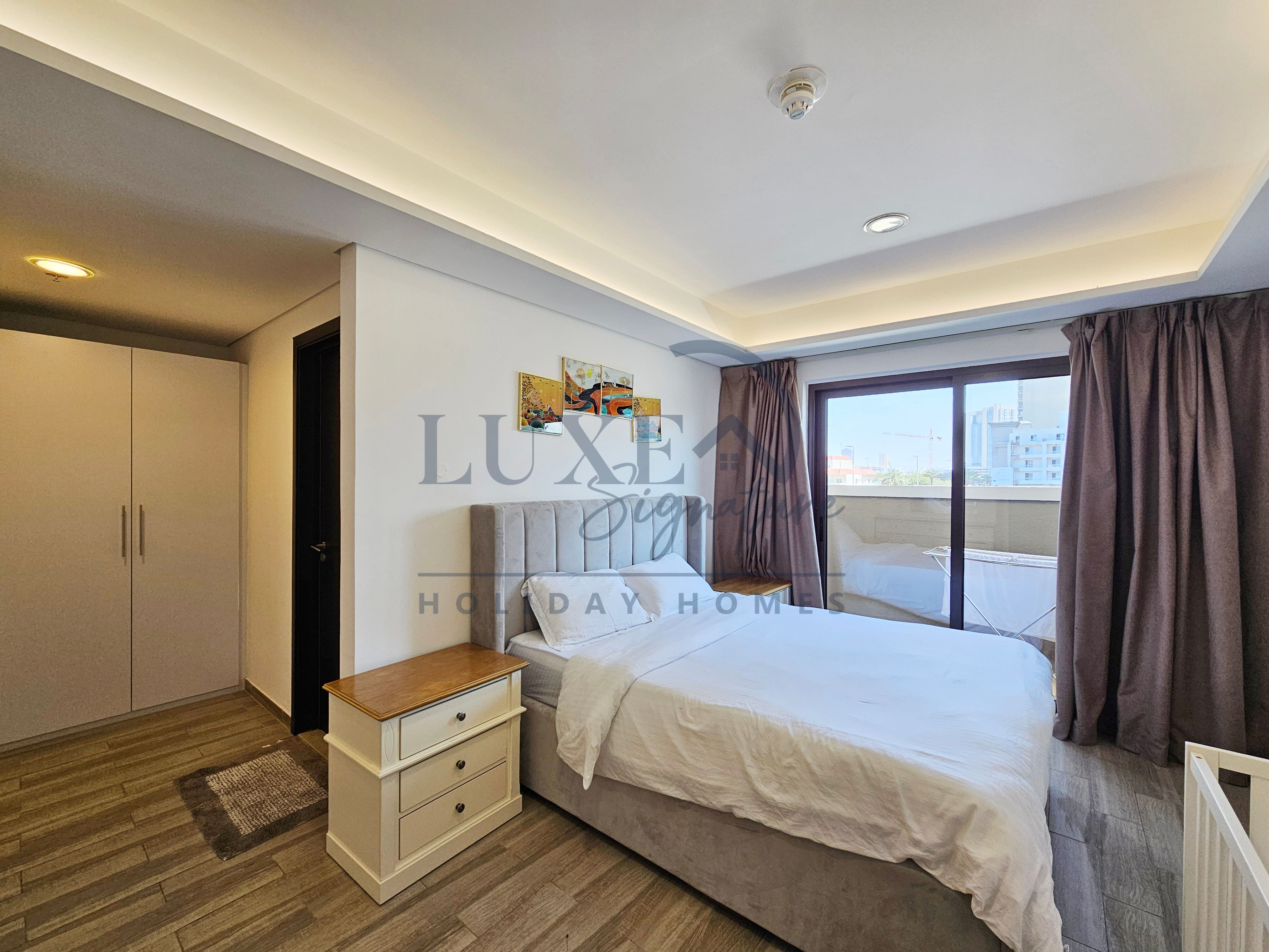 FULLY FURNISHED 1BHK || READY TO MOVE IN || SPACIOUS LAYOUT