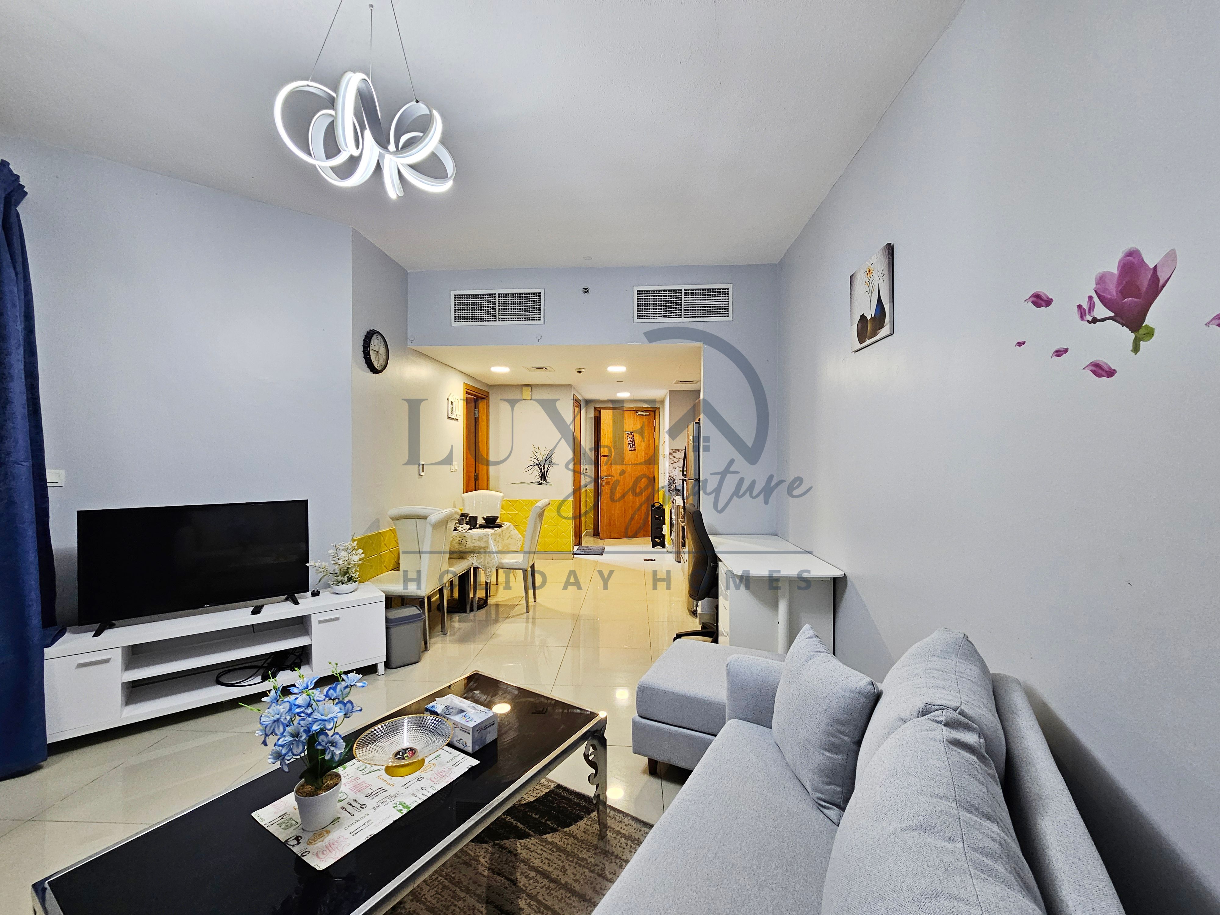 HIGH RISE 1BHK || FULLY FURNISHED || CALL US NOW