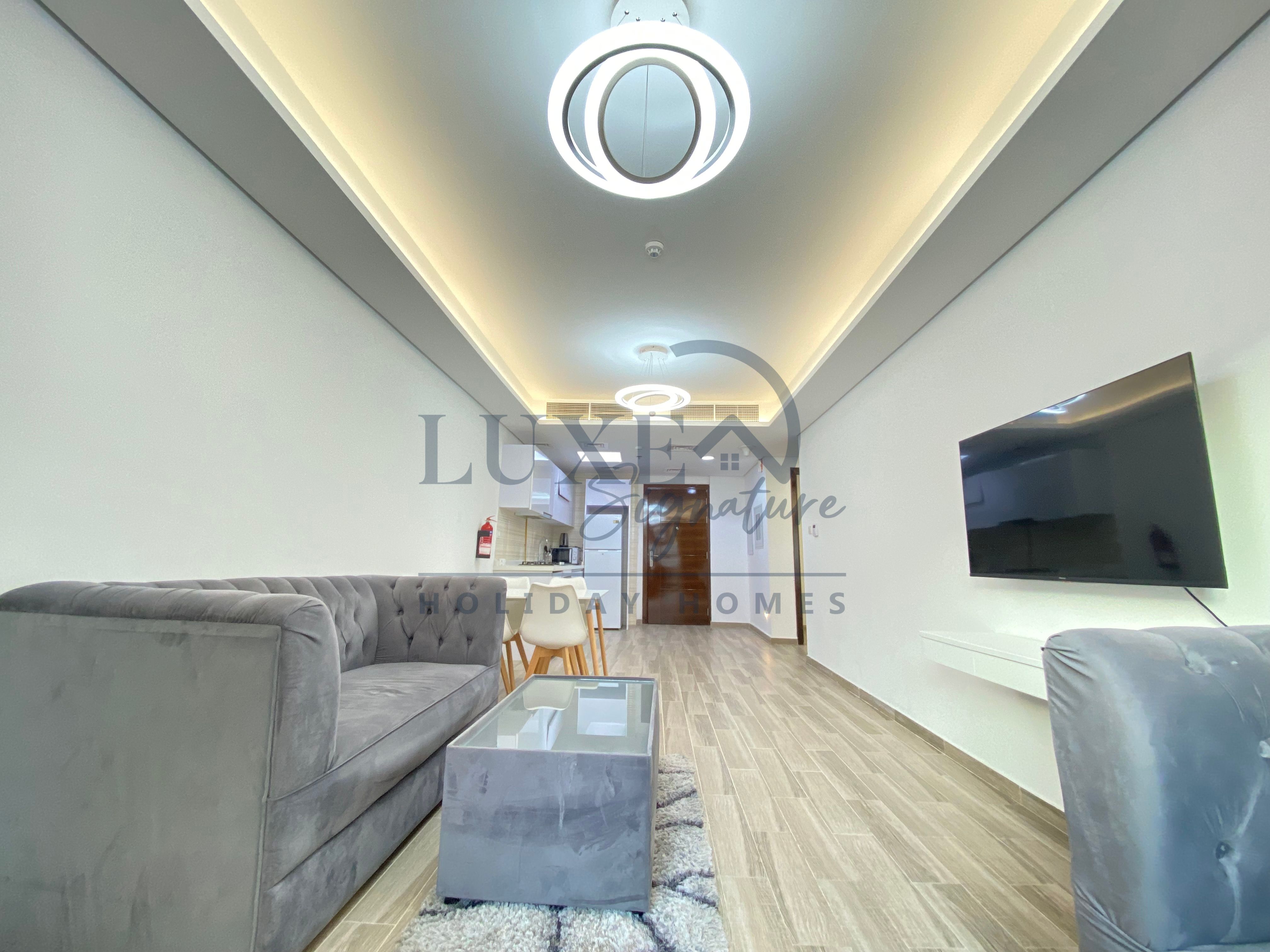 CLASSY FURNISHED 1BHK || SPACIOUS LAYOUT || READY TO MOVE IN