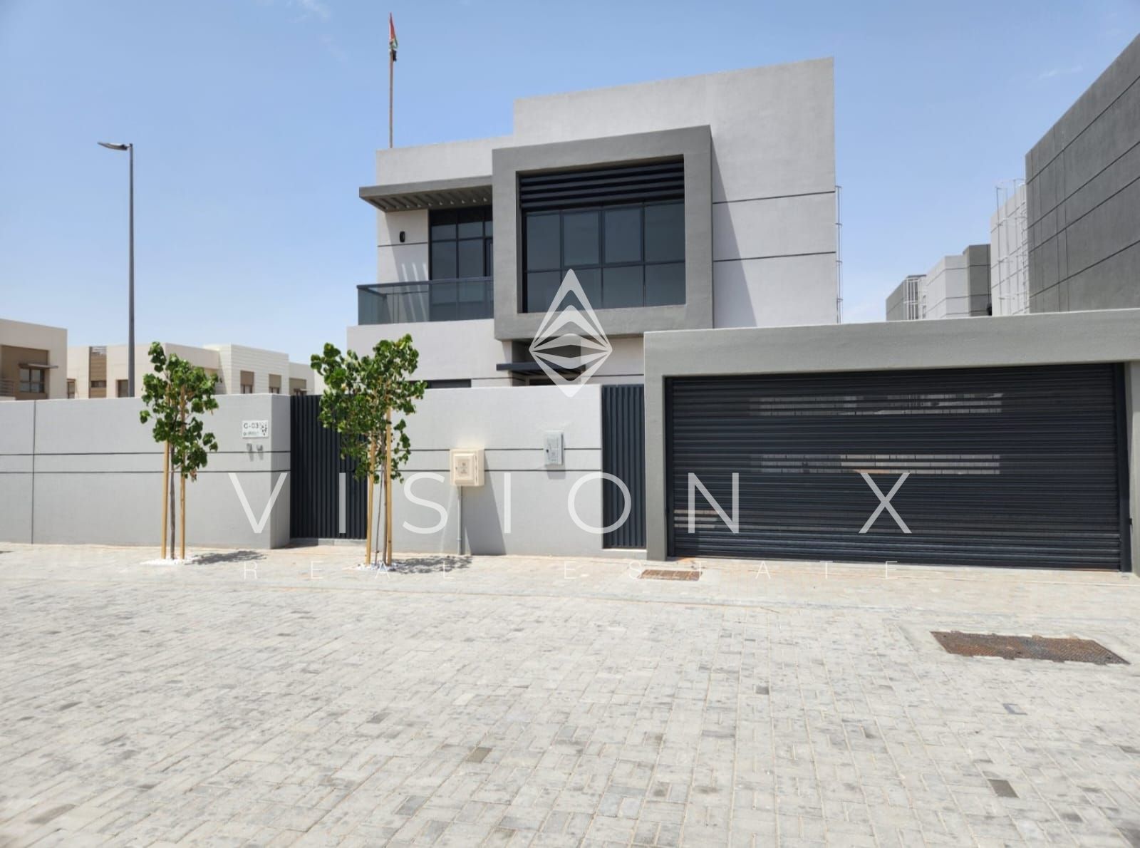 LUXURY FINISHING | BEST PRICE | HIGH ROI | PREMIUM AMENITIES