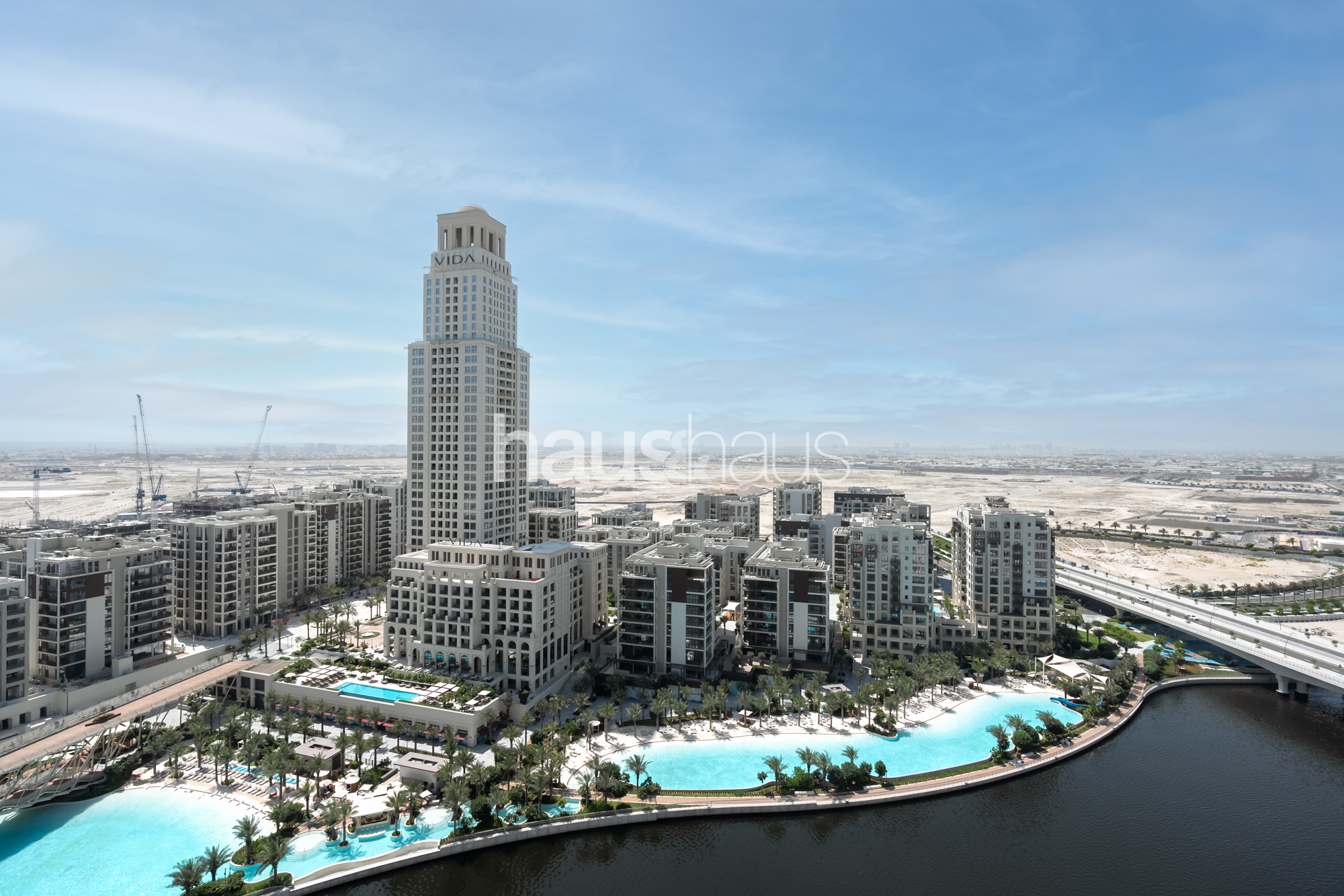Splendid 2BR | Scenic Lagoon & Creek Beach View