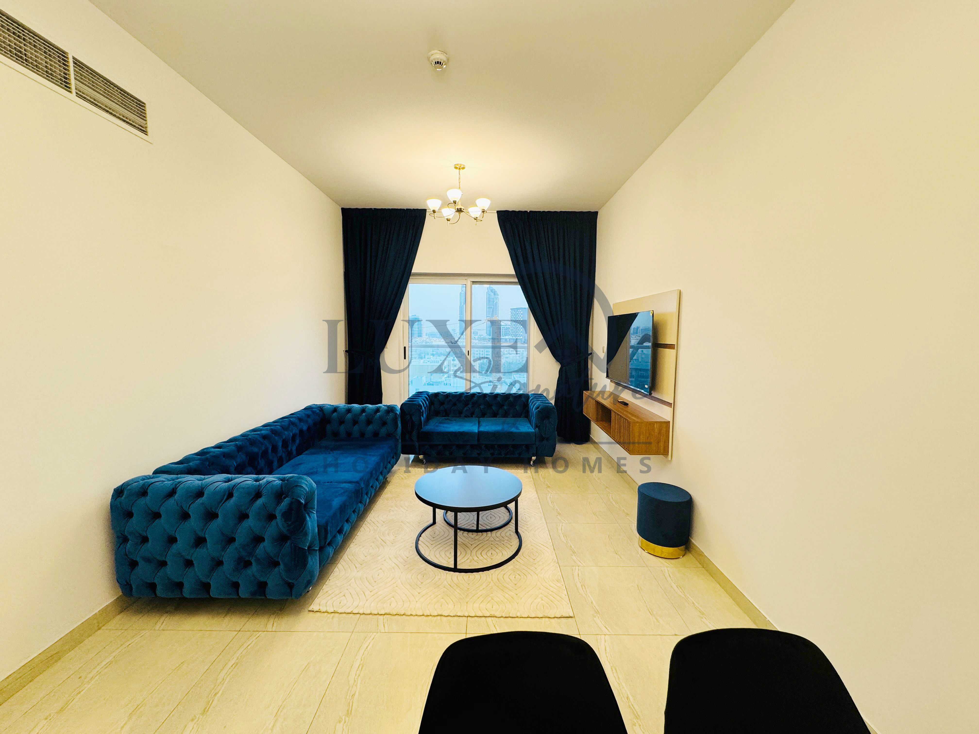 AMAZINGLY FURNISHED 2BHK || HIGH RISE || CALL US NOW