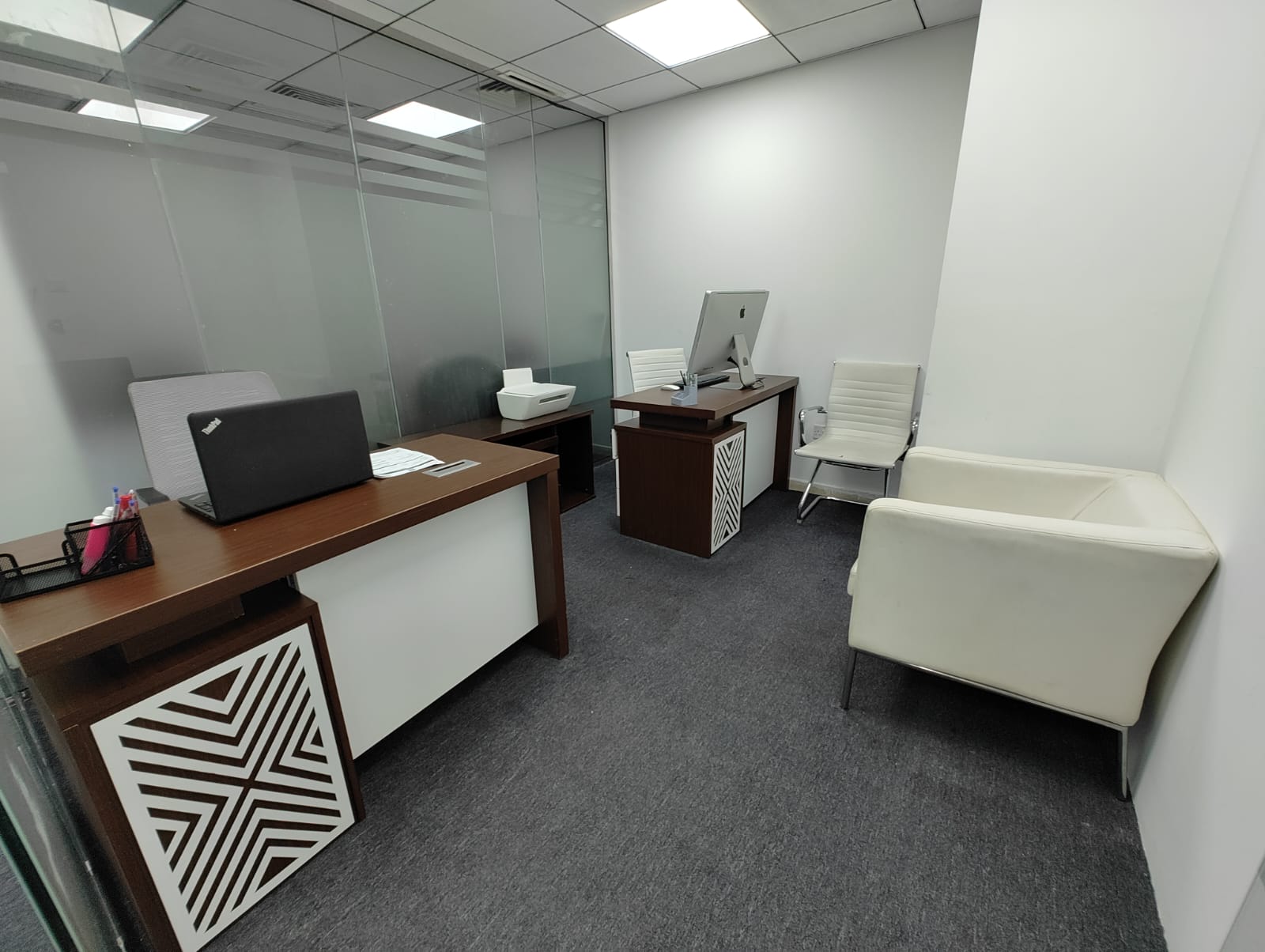 Fully Furnished 100 Sft Office with all amenities