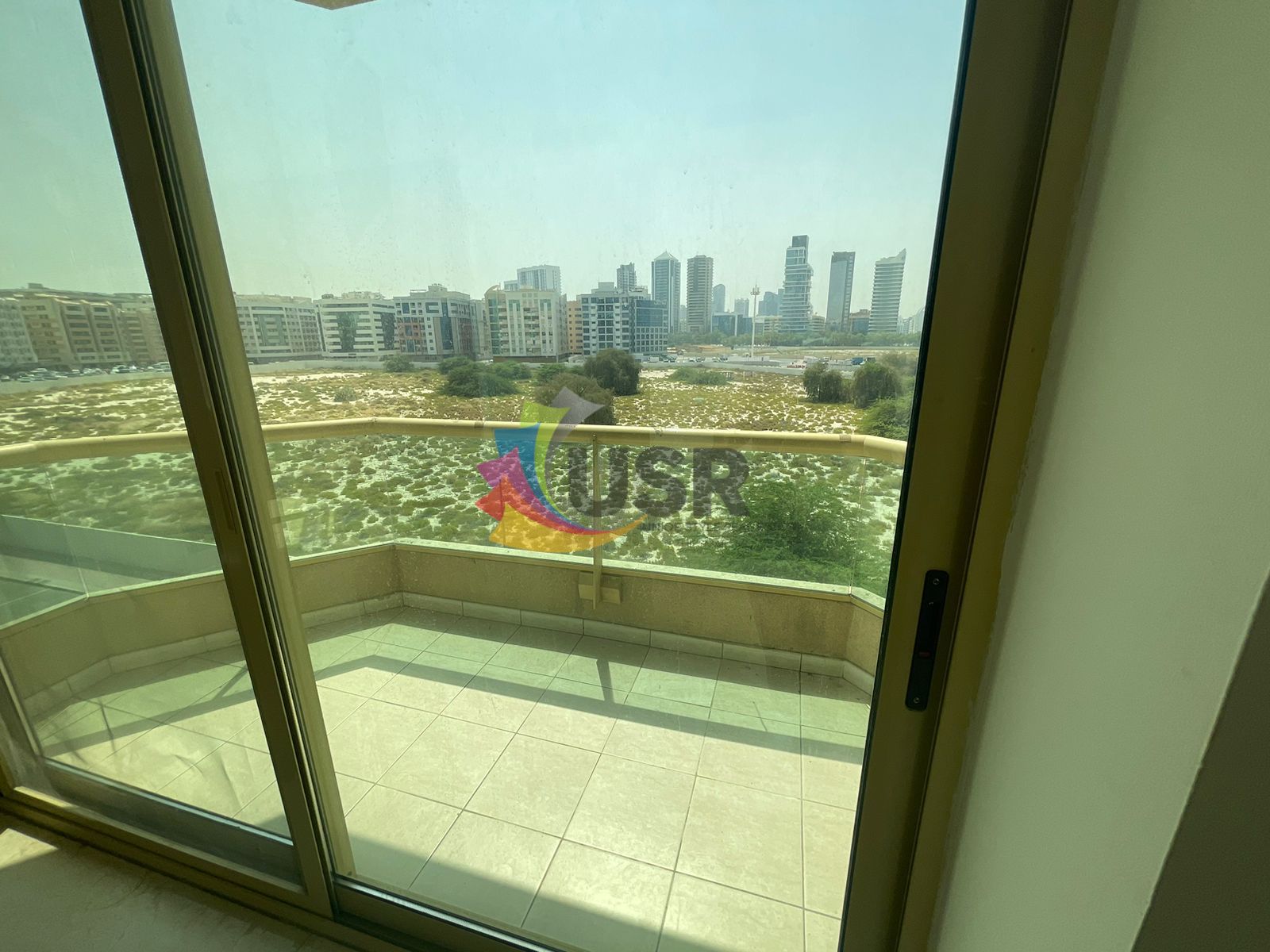 2BHK W/ BALCONY IN PRIME LOCATION ALL AMENITIES FOR FAMILY 82K