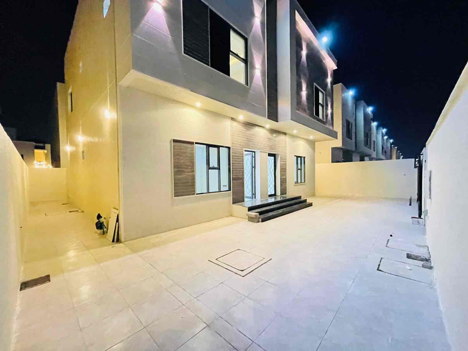 Villa for rent in Yasmine 6 rooms, three languages Land area 3600 feet 140 thousand euros are required or 3 payments