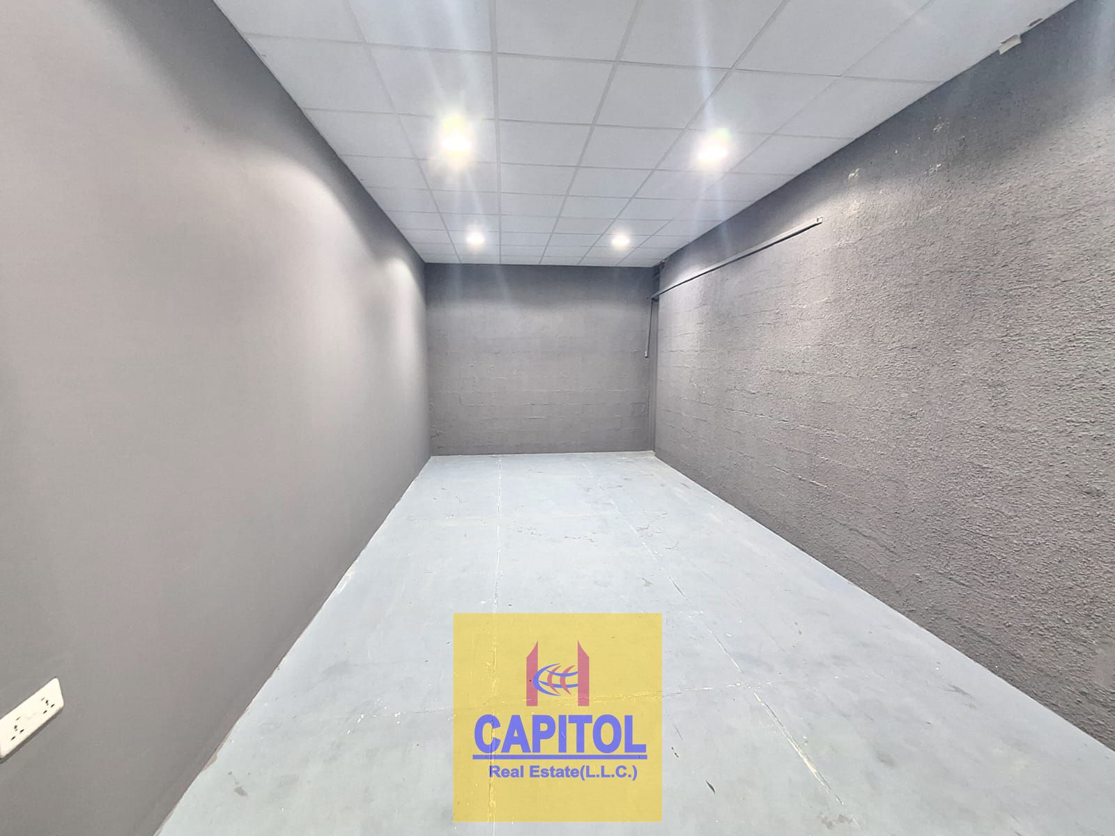 280 sqft On Mezzanine Floor Available in Al Quoz