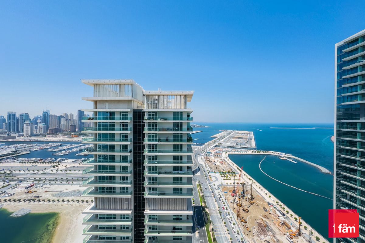 Vacant | Palm View | Fully Furnished