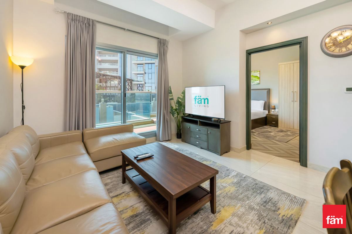 Spacious 1B | Best Summer Offer