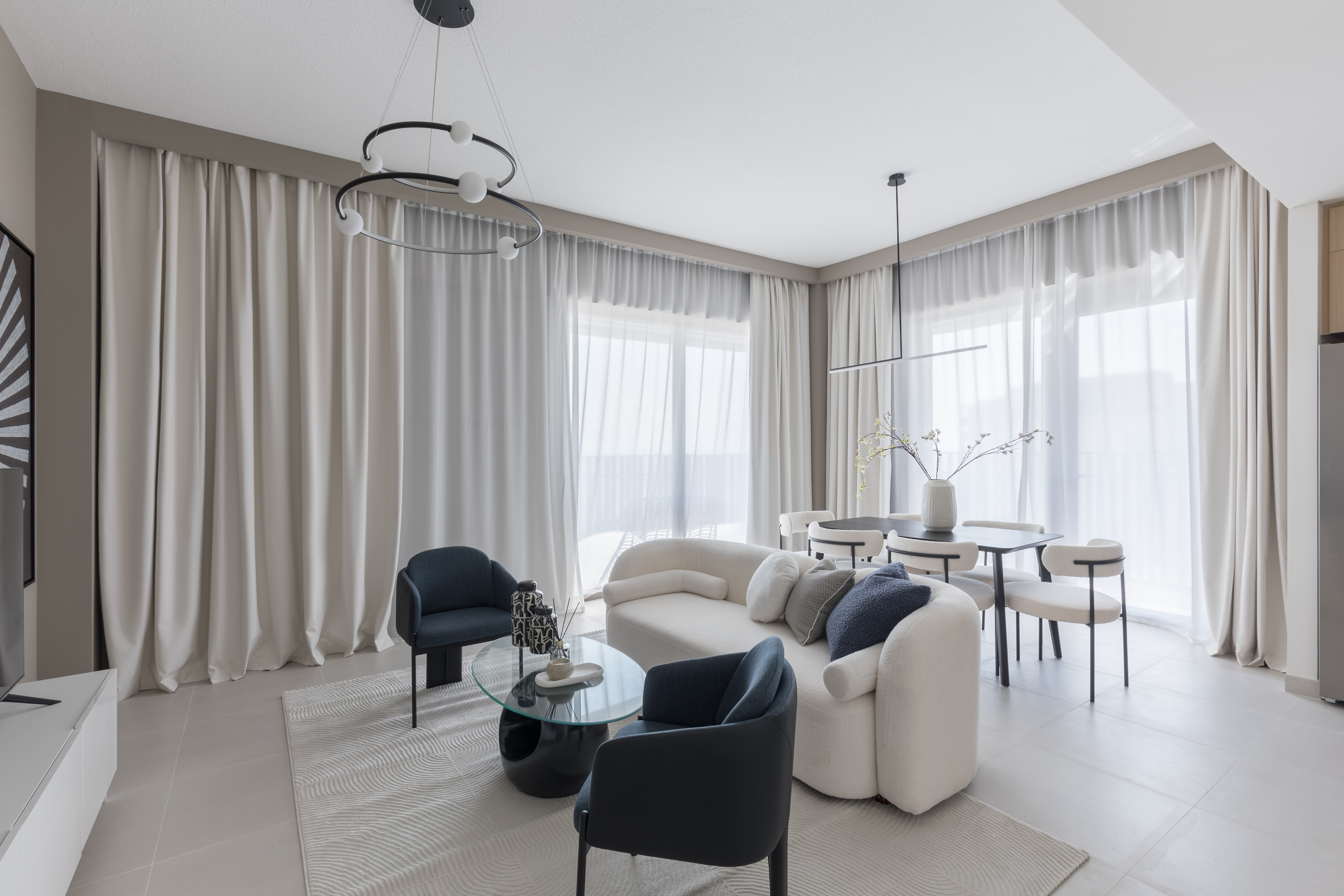 Hot Offer Spacious 3BR + terrace with lagoon. All Bills Included.