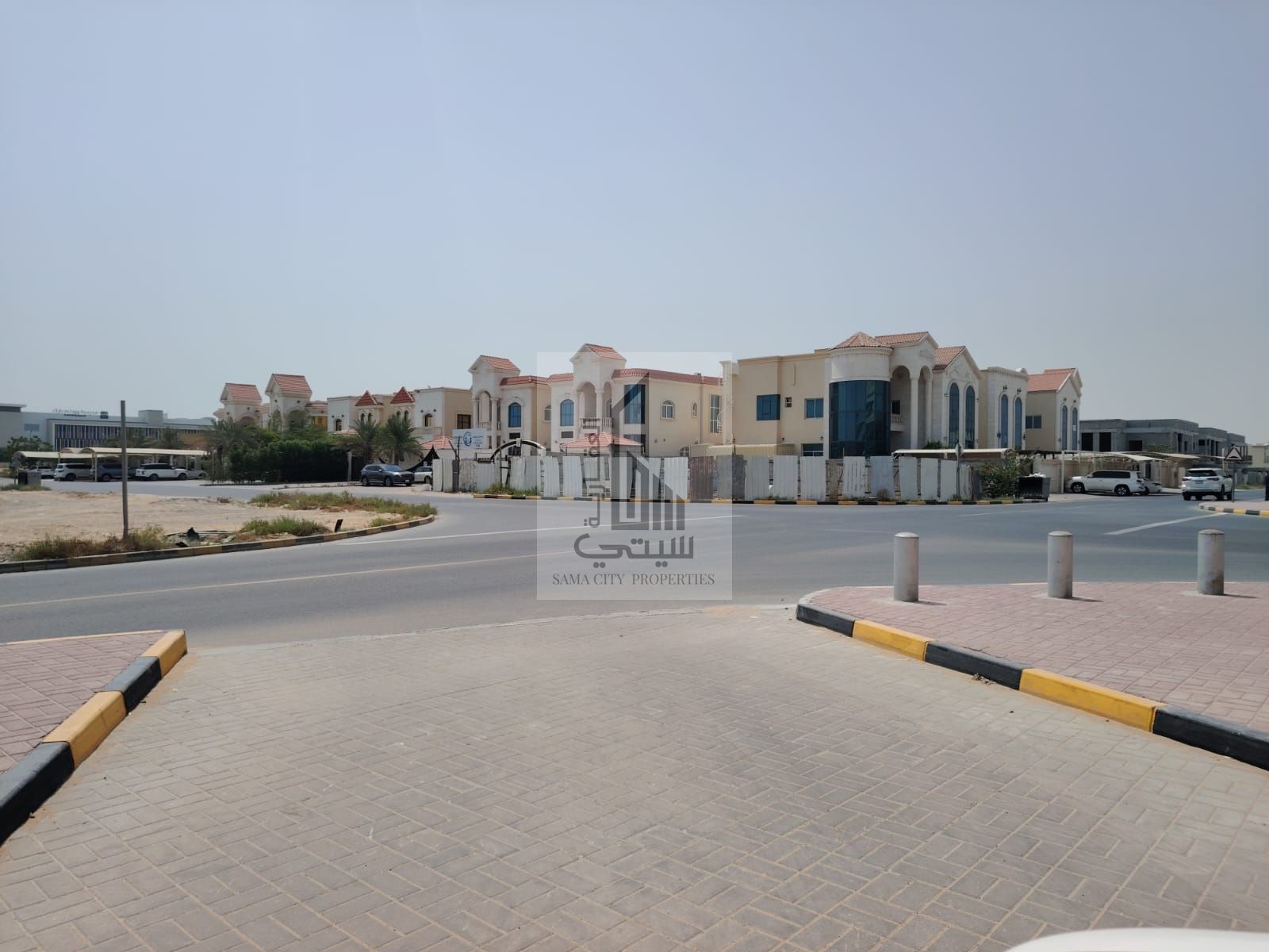 Land for residential and commercial sale in Al Rawda 1, a very special location, close to all services / freehold for all nationalities