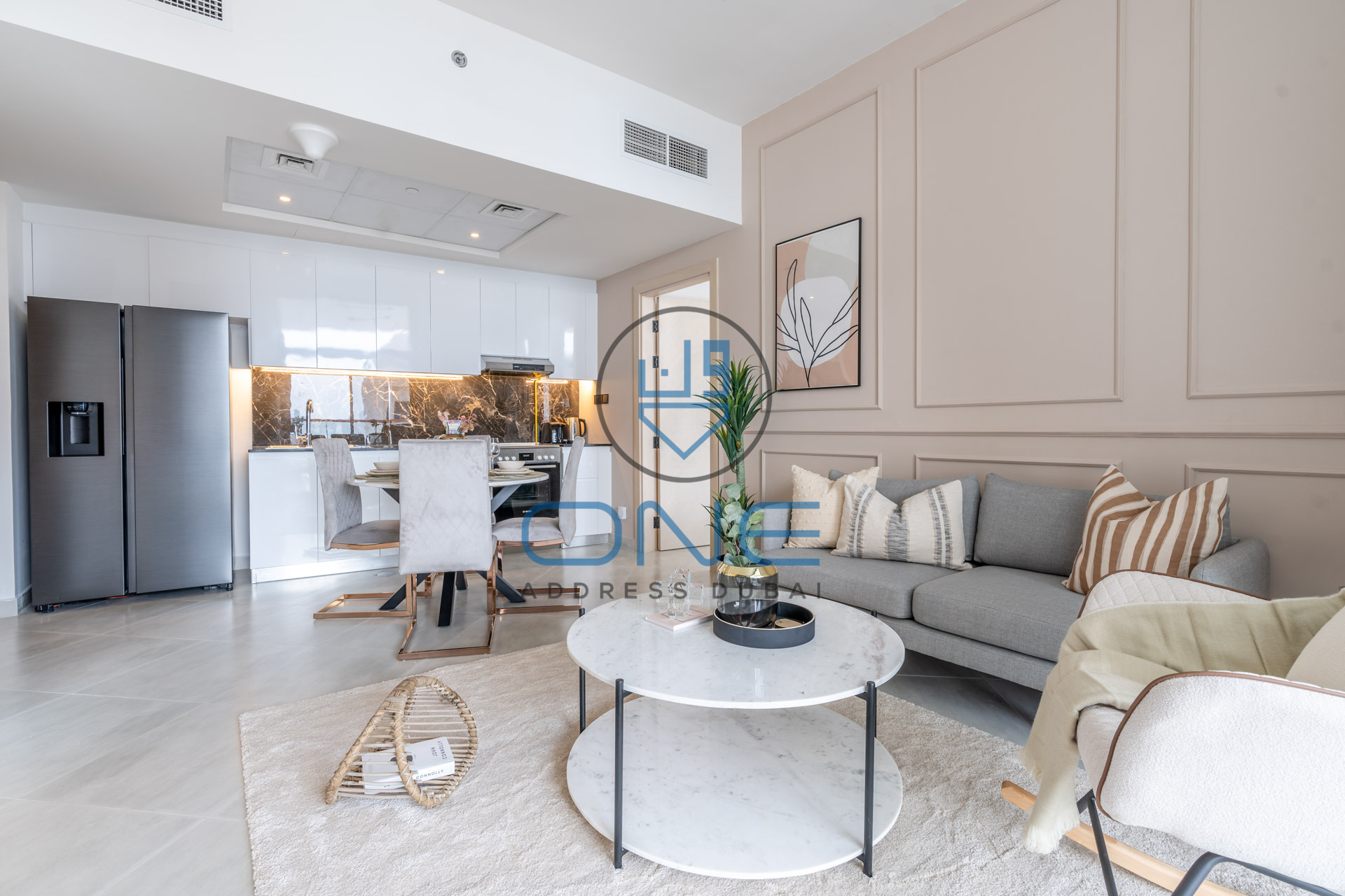 Bright and Modern 2-Bedroom Apartment with Full Amenities