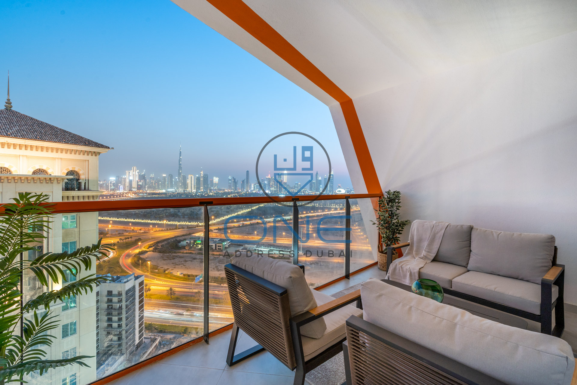 Bright and Modern 2-Bedroom Apartment with Full Amenities