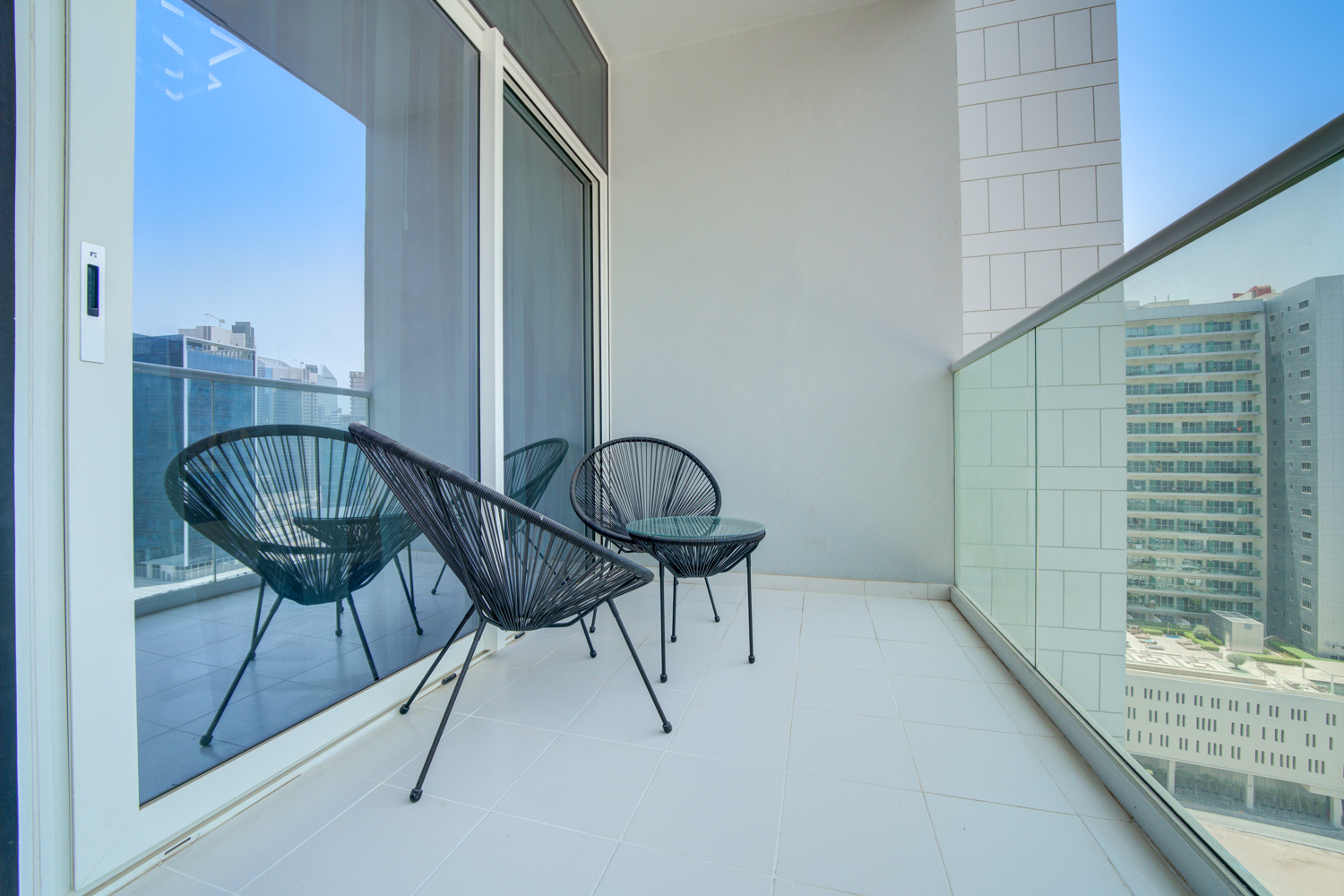 Prime 1 bhk with Burj Khalifa View | near to Dubai Mall!