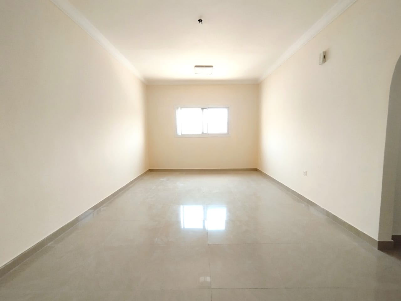School arya Good luck opshn available for family balding brand new location Muwalieh Sharjah