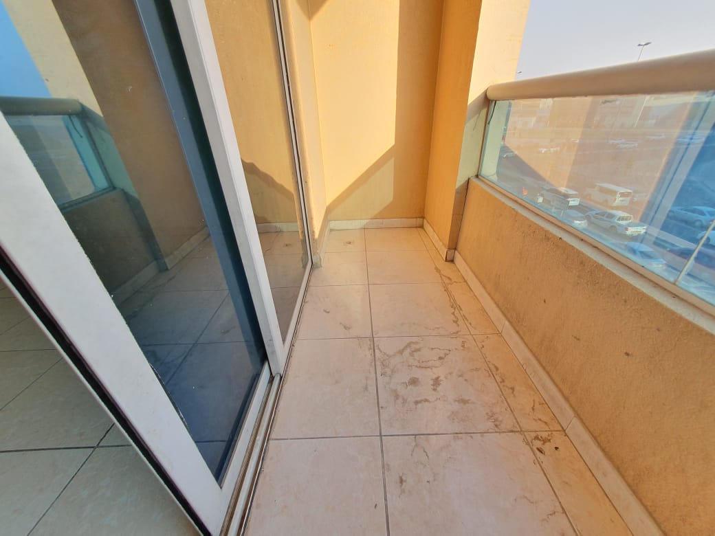 LAVISH 1BHK WITH 2 WASHROOMS SCHOOL AREA IN MUWALEH