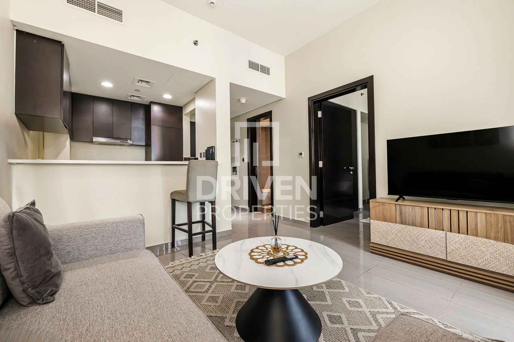 Fully Furnished | 12 Cheques | Prime Location