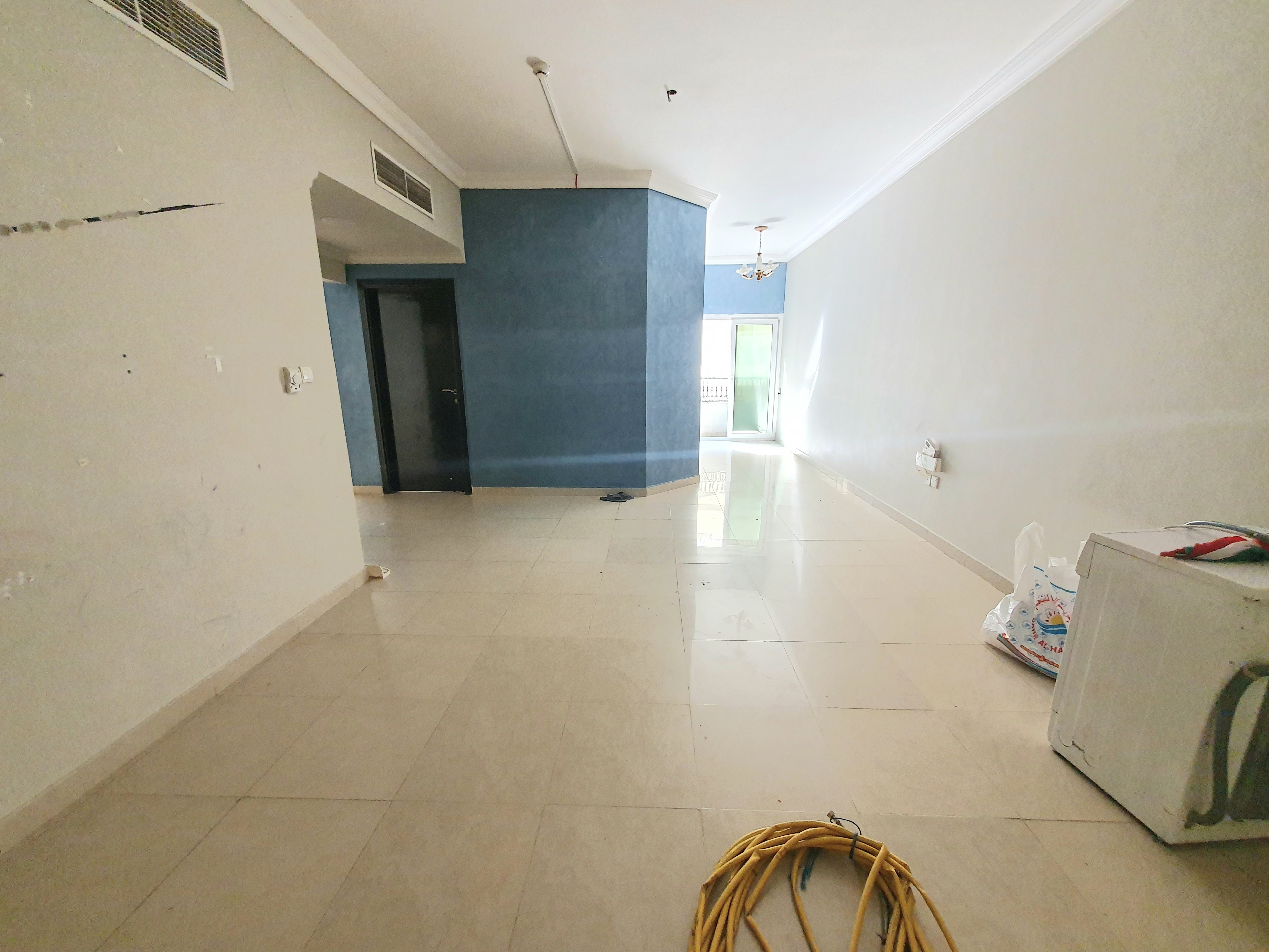 AMAZING OFFER 2BHK WITH 2 WASHROOMS SCHOOL AREA IN MUWAILEH