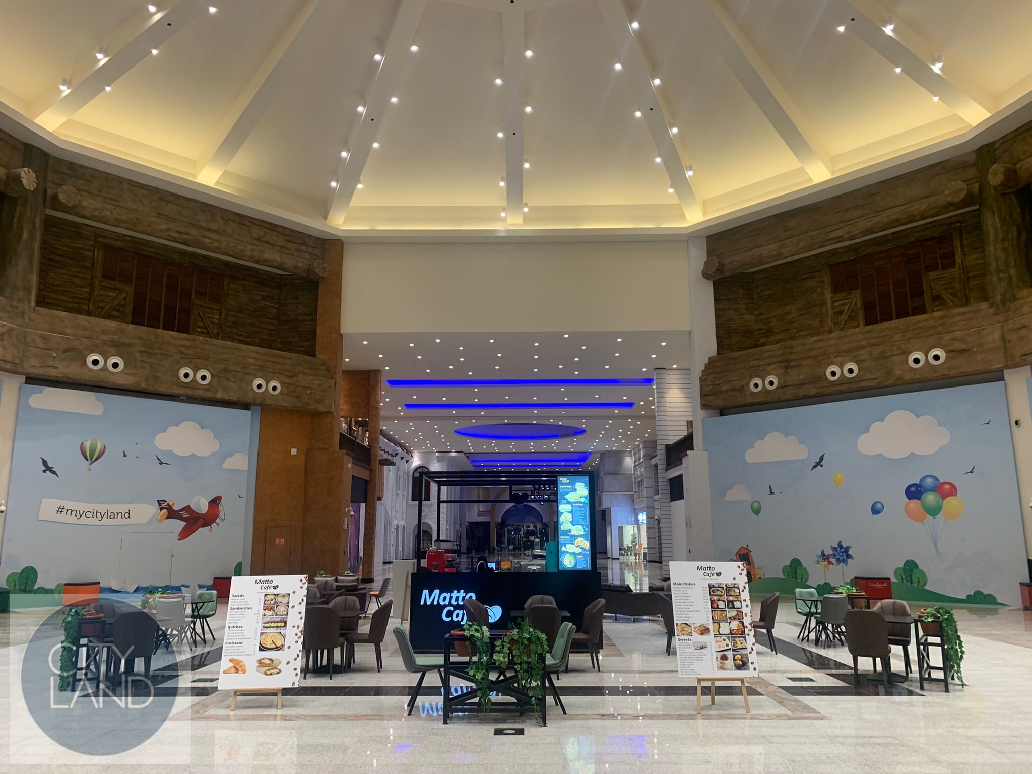 Prime locataion in a MALL | Beside Global Villiage