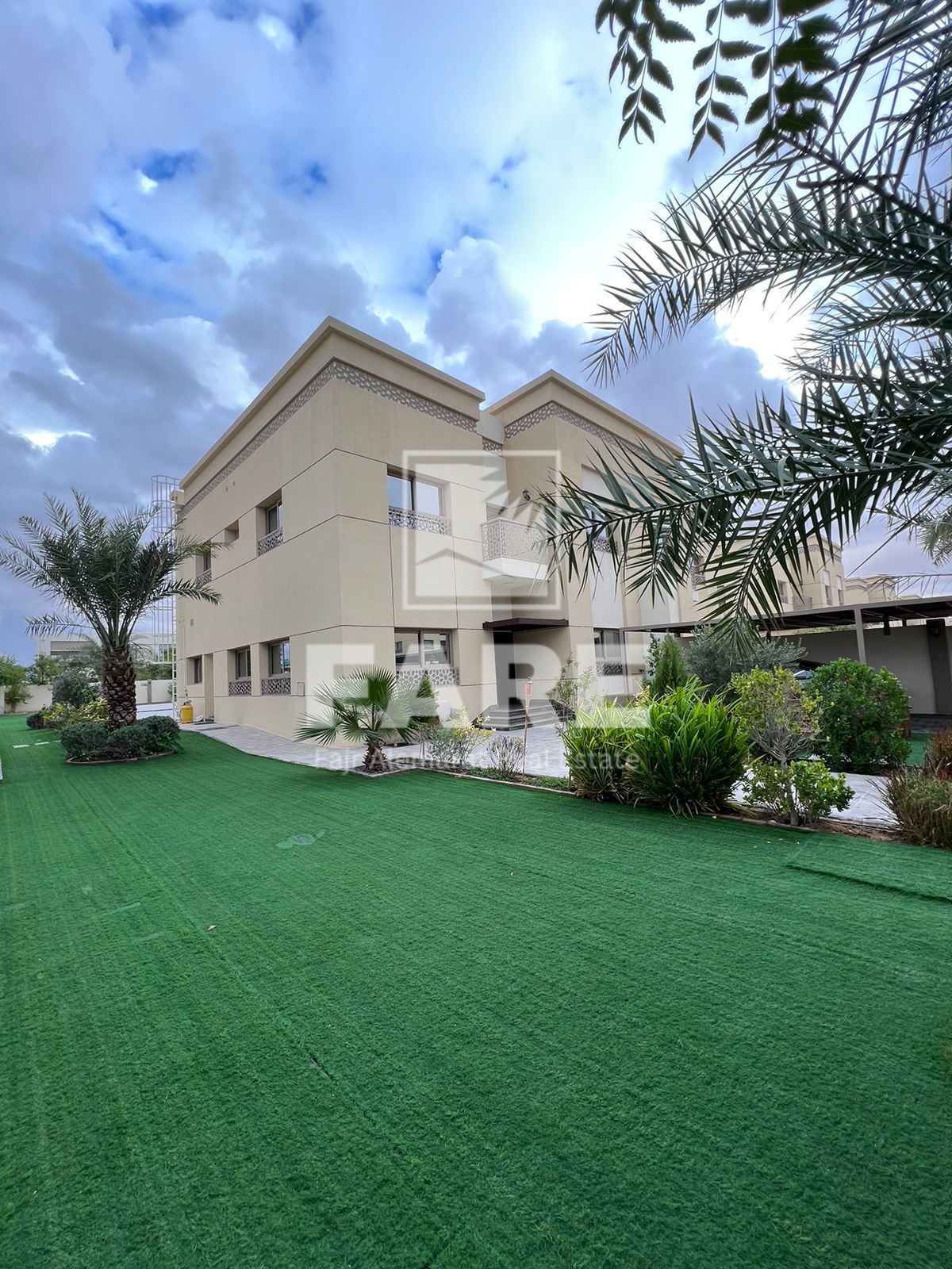 For sale, a new, integrated villa in the Shoumous