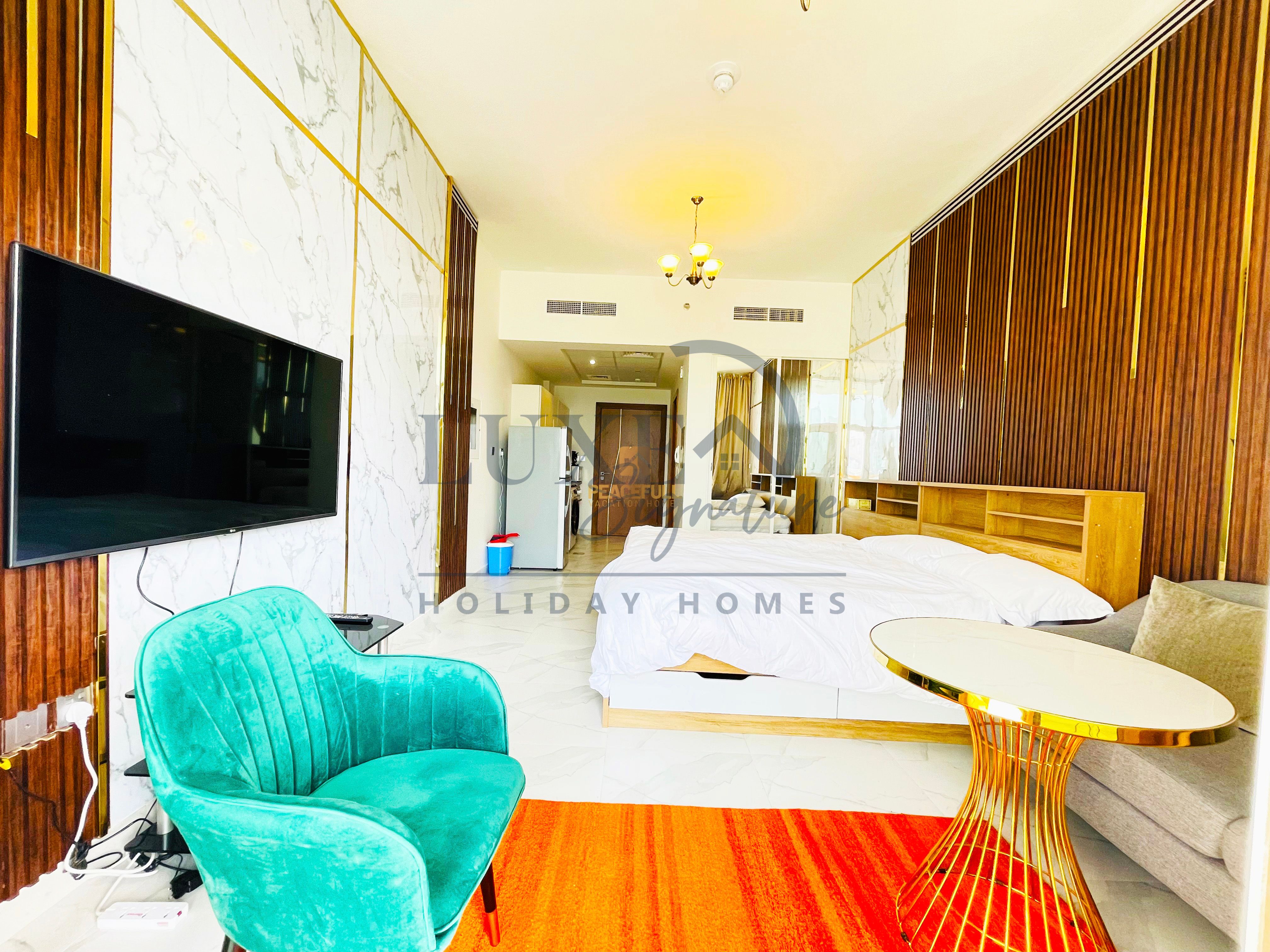 STUNNING BURJ KHALIFA VIEW || AMAZING STUDIO || NEWLY FURNISHED