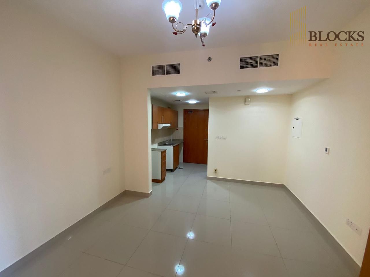 apartment card
