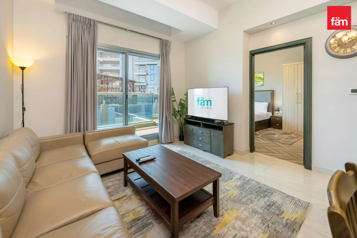 Spacious 1B | Great Facilities| Near Downtown