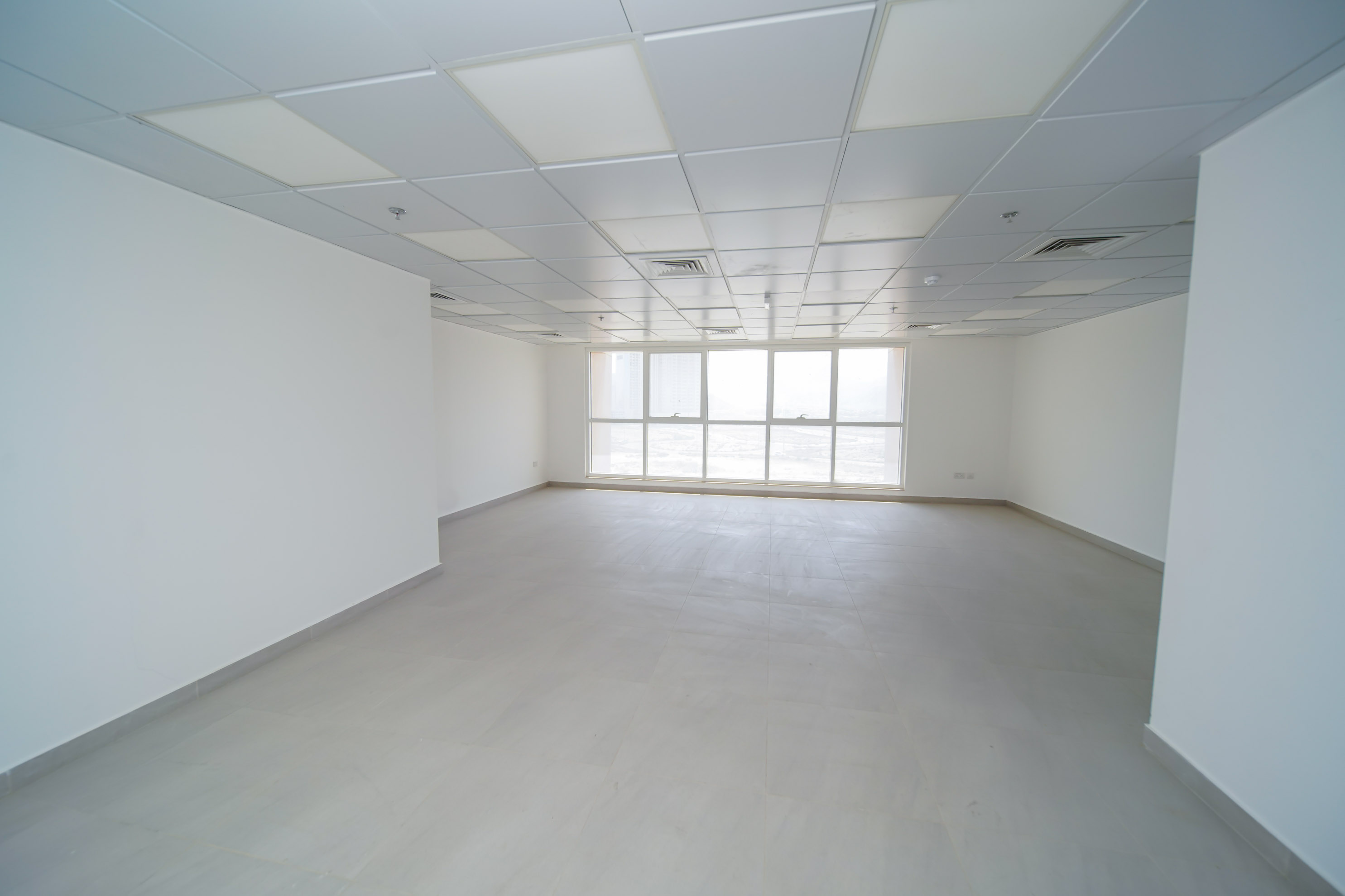Elevate Your Business at Premier Nama 2 (Seaport) Offices in Fujairah's AlSudah Area"