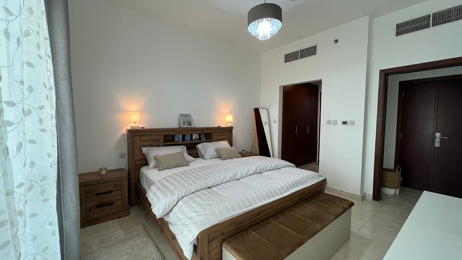 AMAZING VIEW Fully Furnished Flexible Terms |Daily & Monthly Options are available