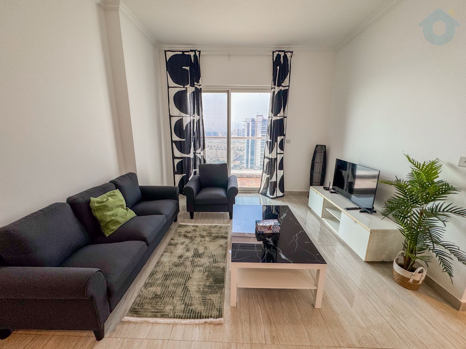 apartment card