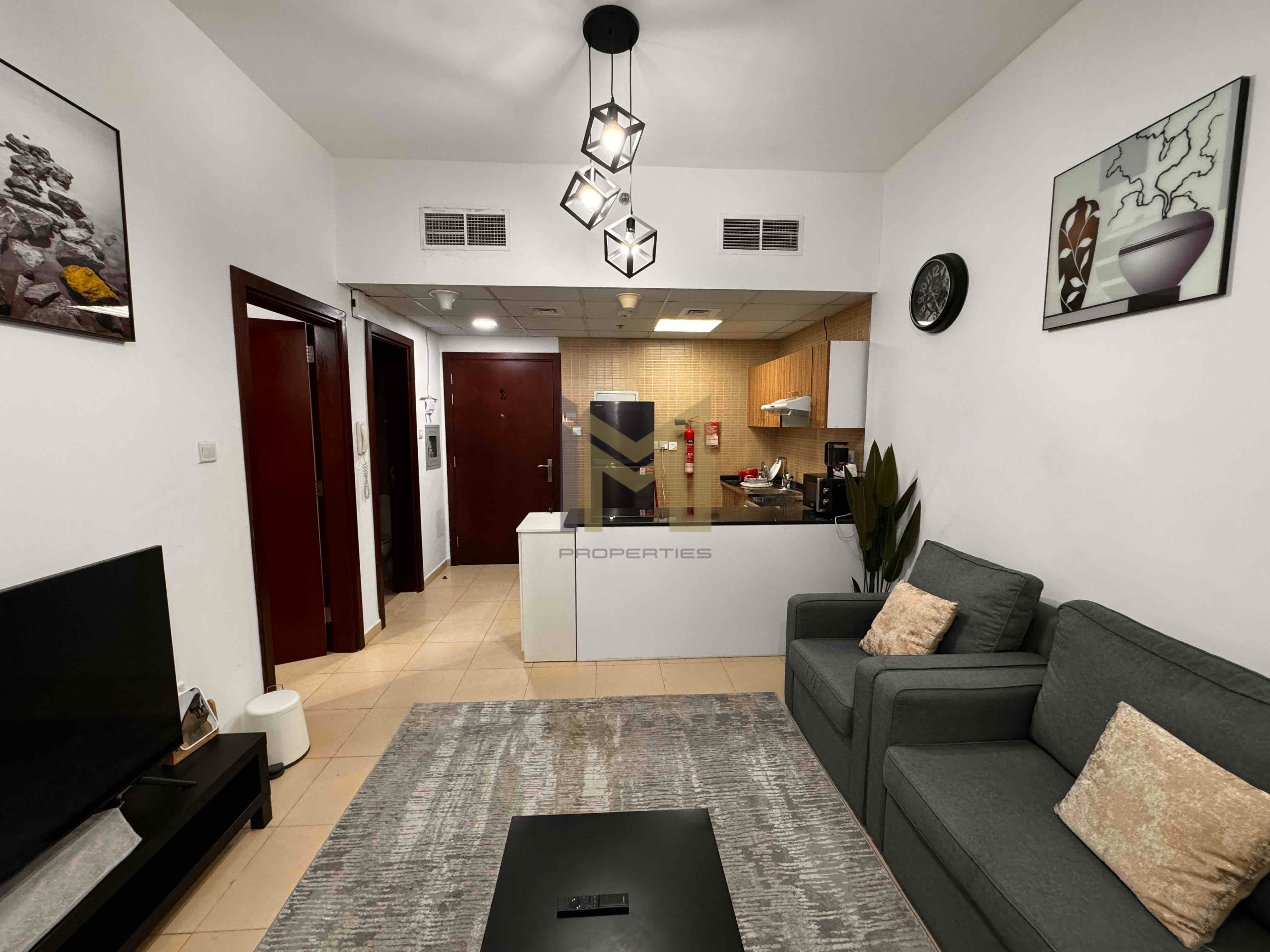 FURNISHED 1BHK FOR MONTHLY RENT IN CITY TOWER