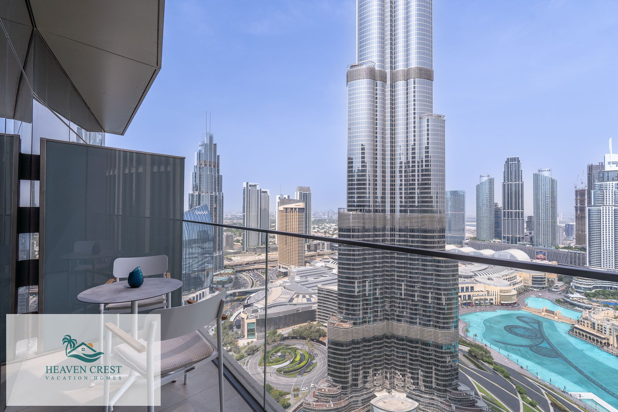 Balcony Views, Steps from Dubai Mall & Burj Khalifa – Luxury Premiere High Floor