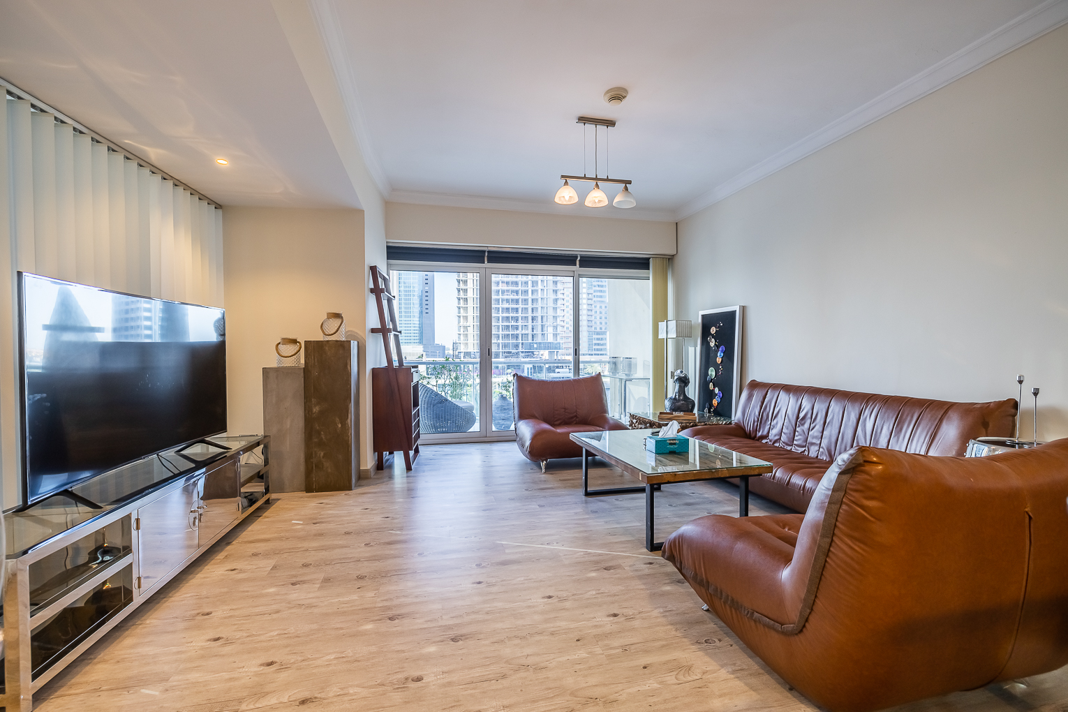 Stunning 1BR apartment with water view