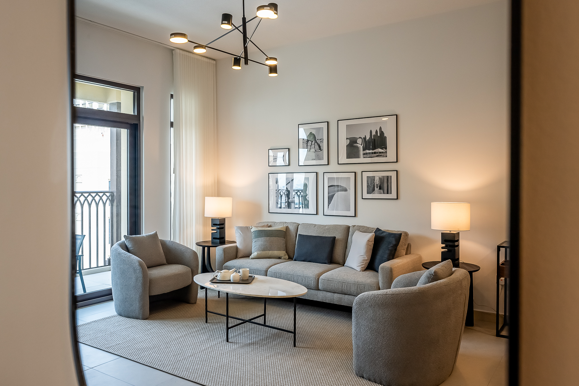 apartment card