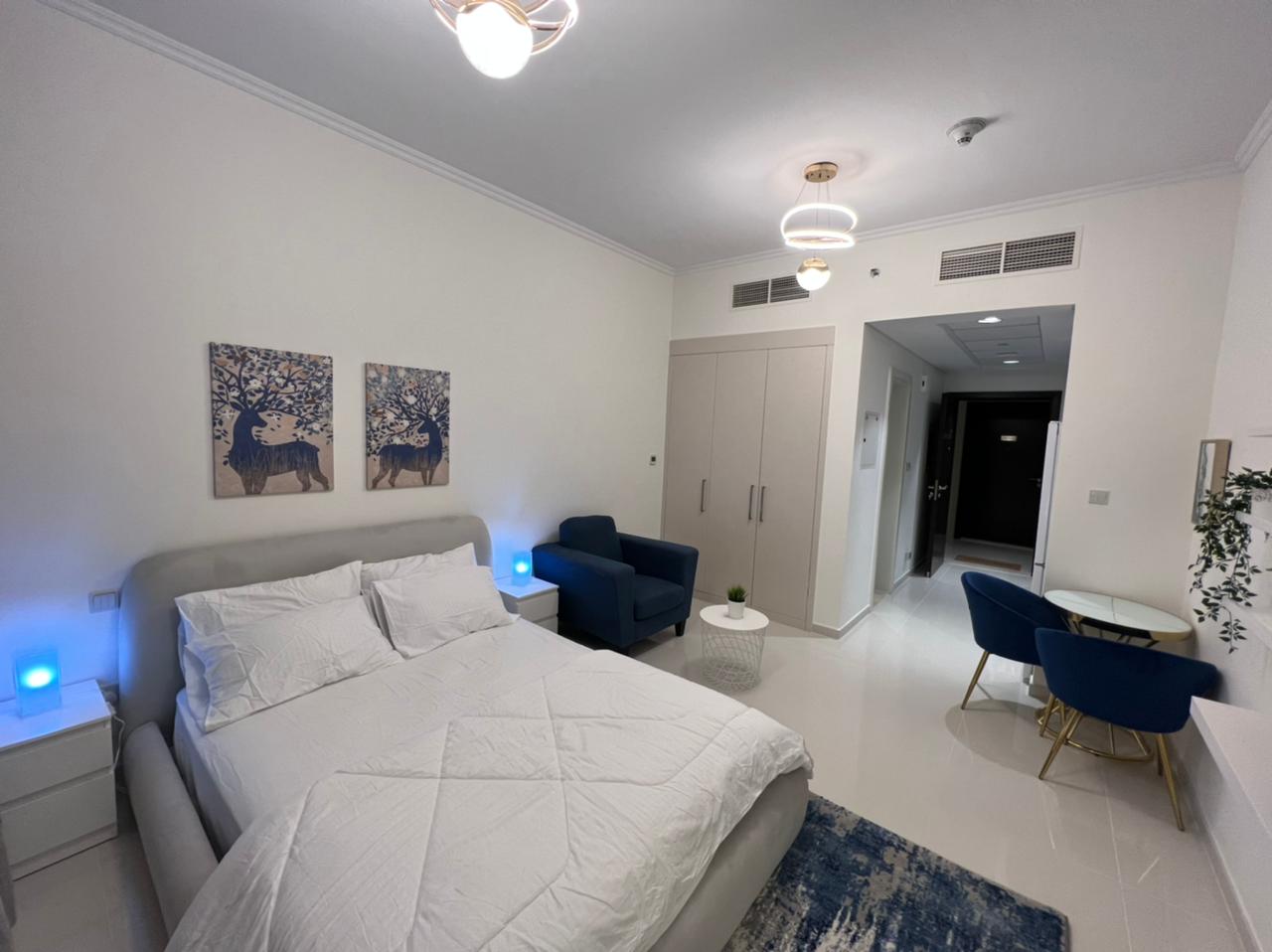 Modern Design Studio || With Full Golf View || Elegant Furnishing || Carson Tower A
