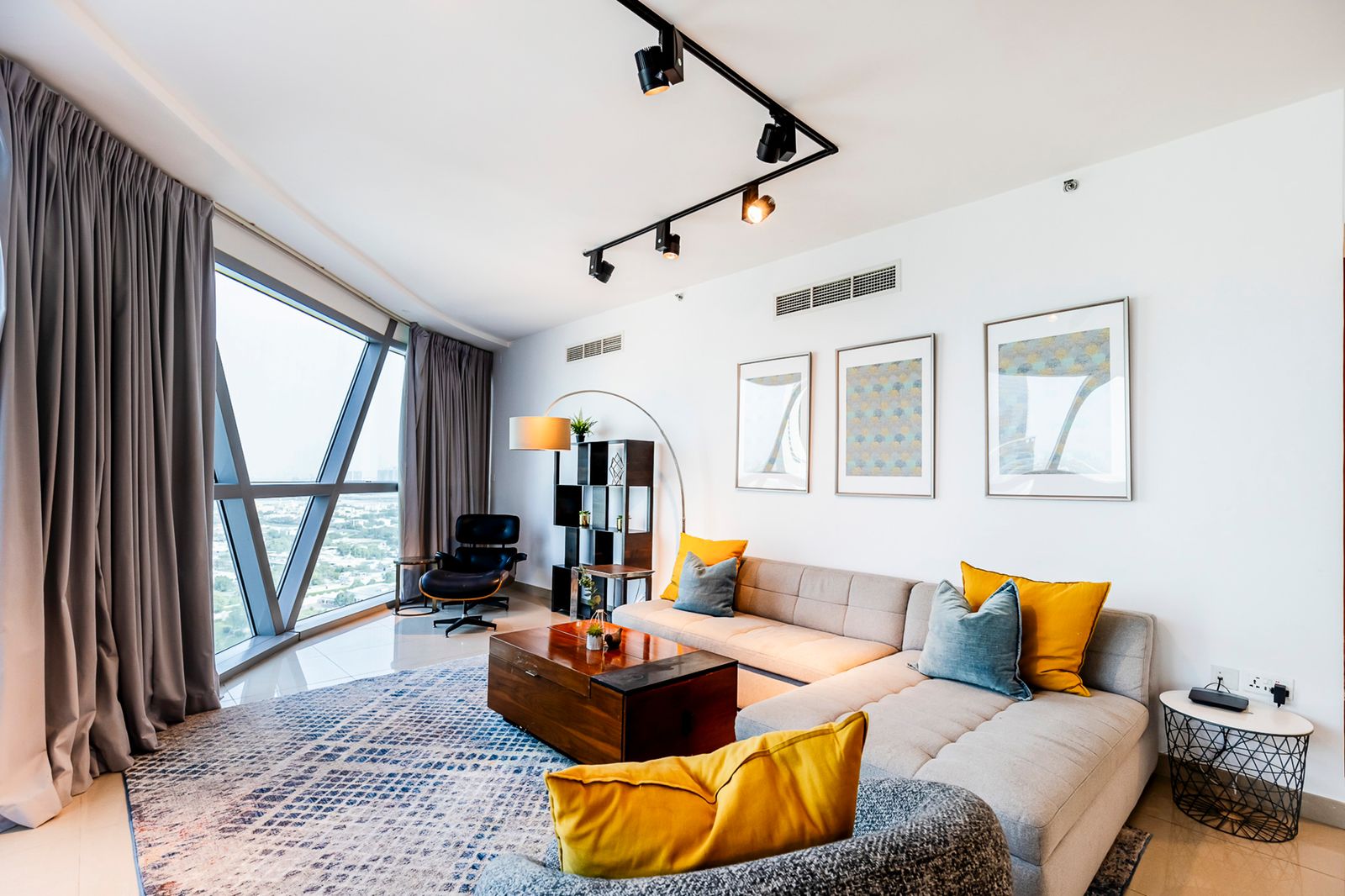 Premium 2 BDR + kids room / Utility Bills Included / DIFC