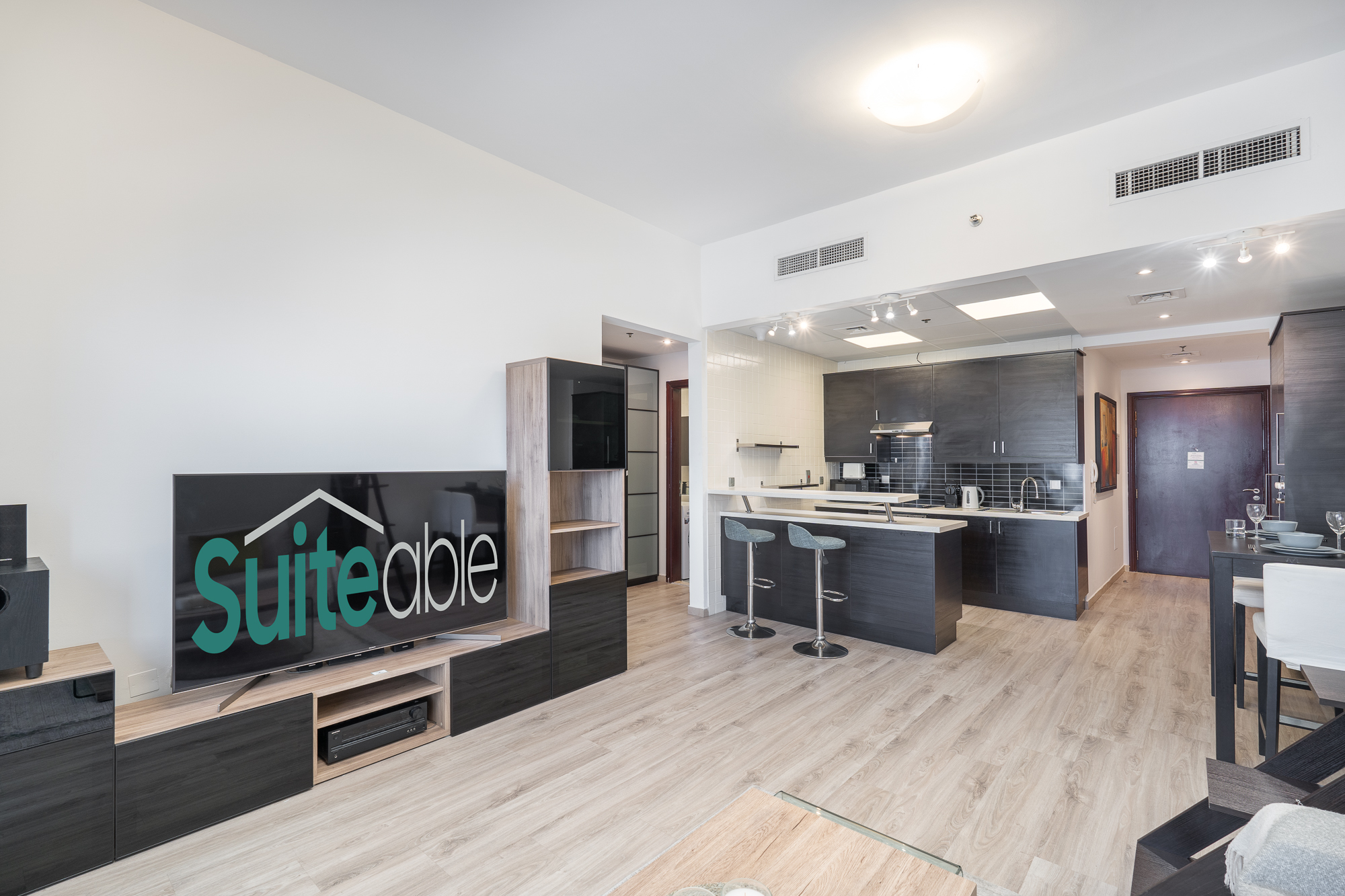 apartment card