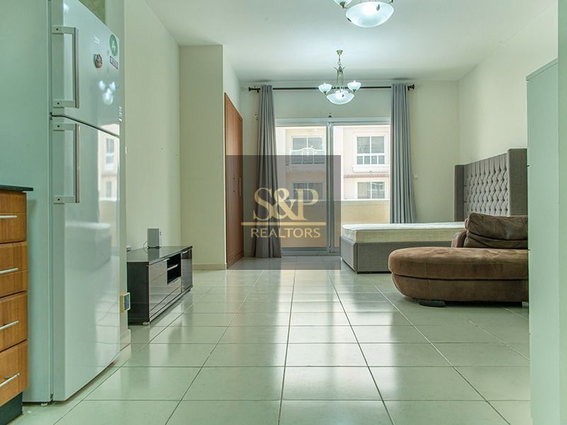 apartment card