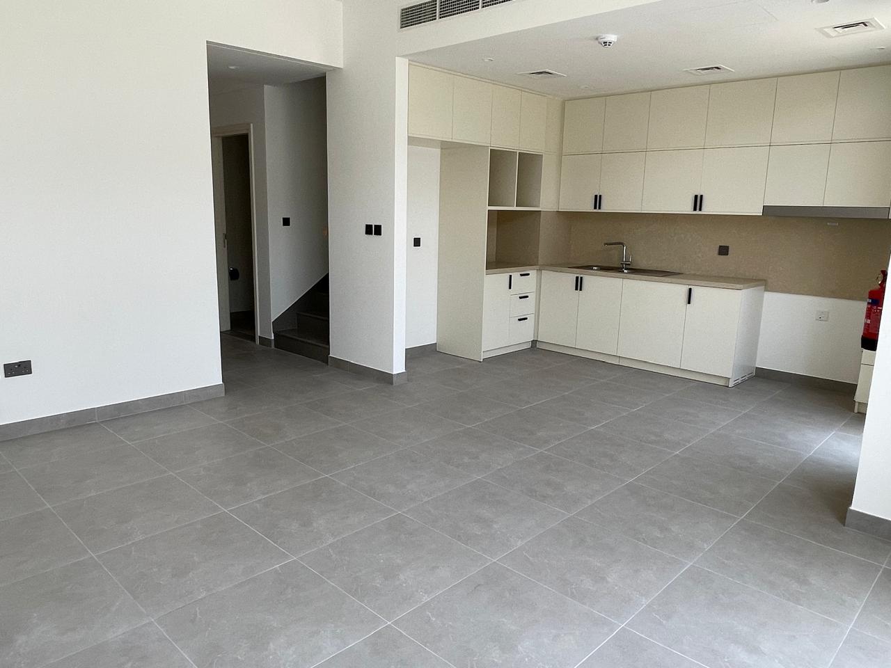 Good location | Well Maintained | 3-Beds+ Maids
